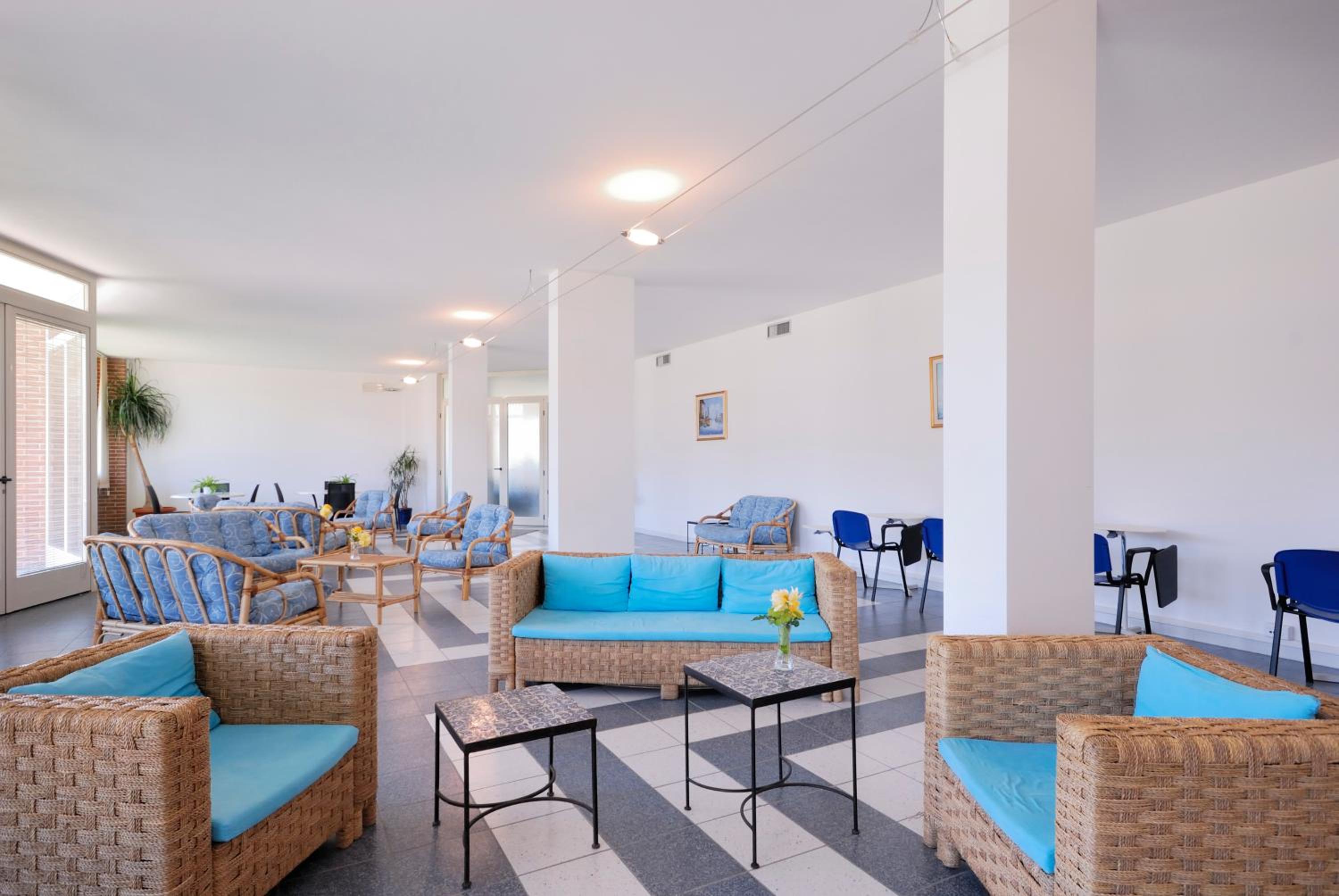 La Cecinella Apartments