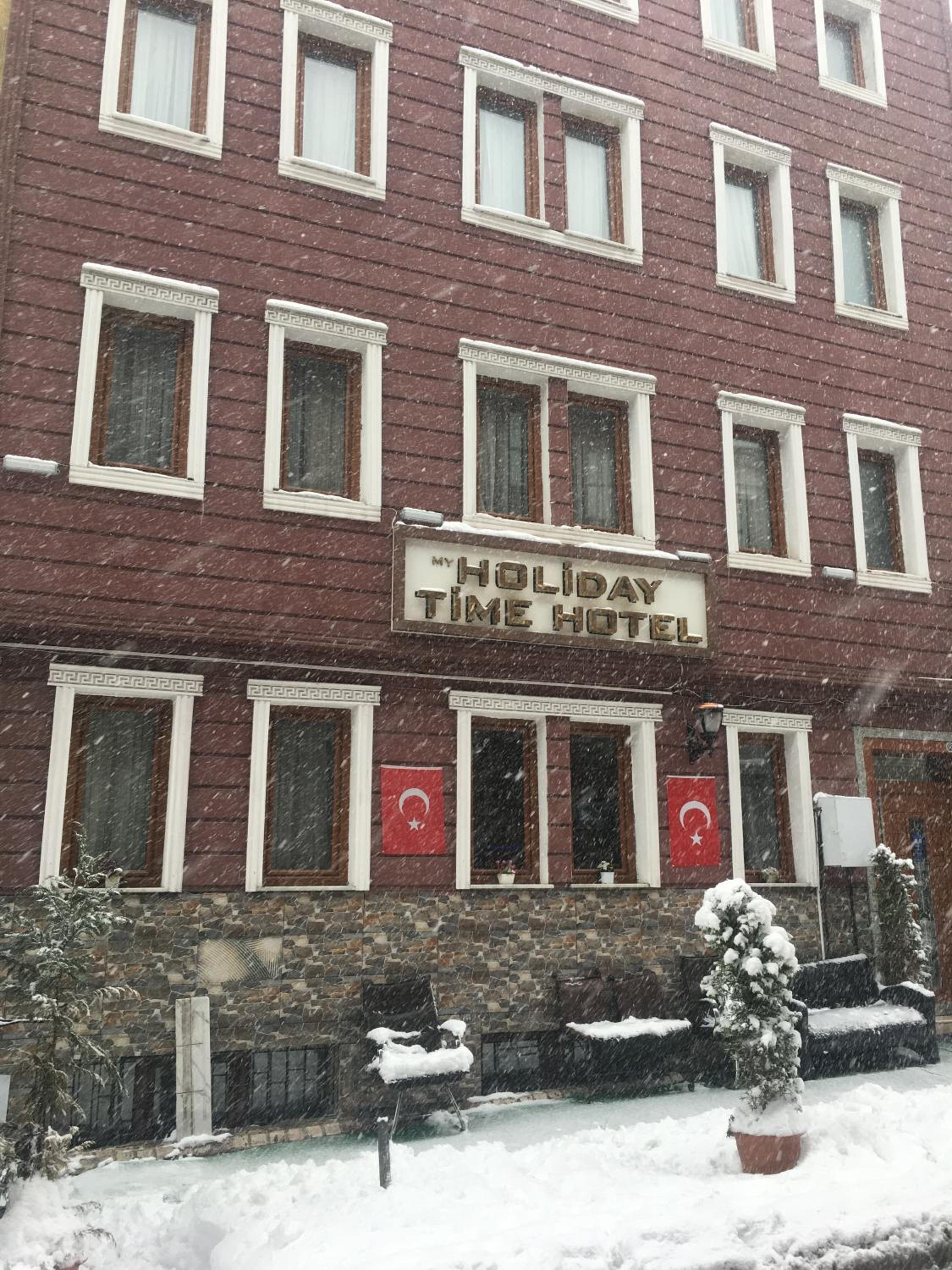 My Holiday Time Otel - Image 20