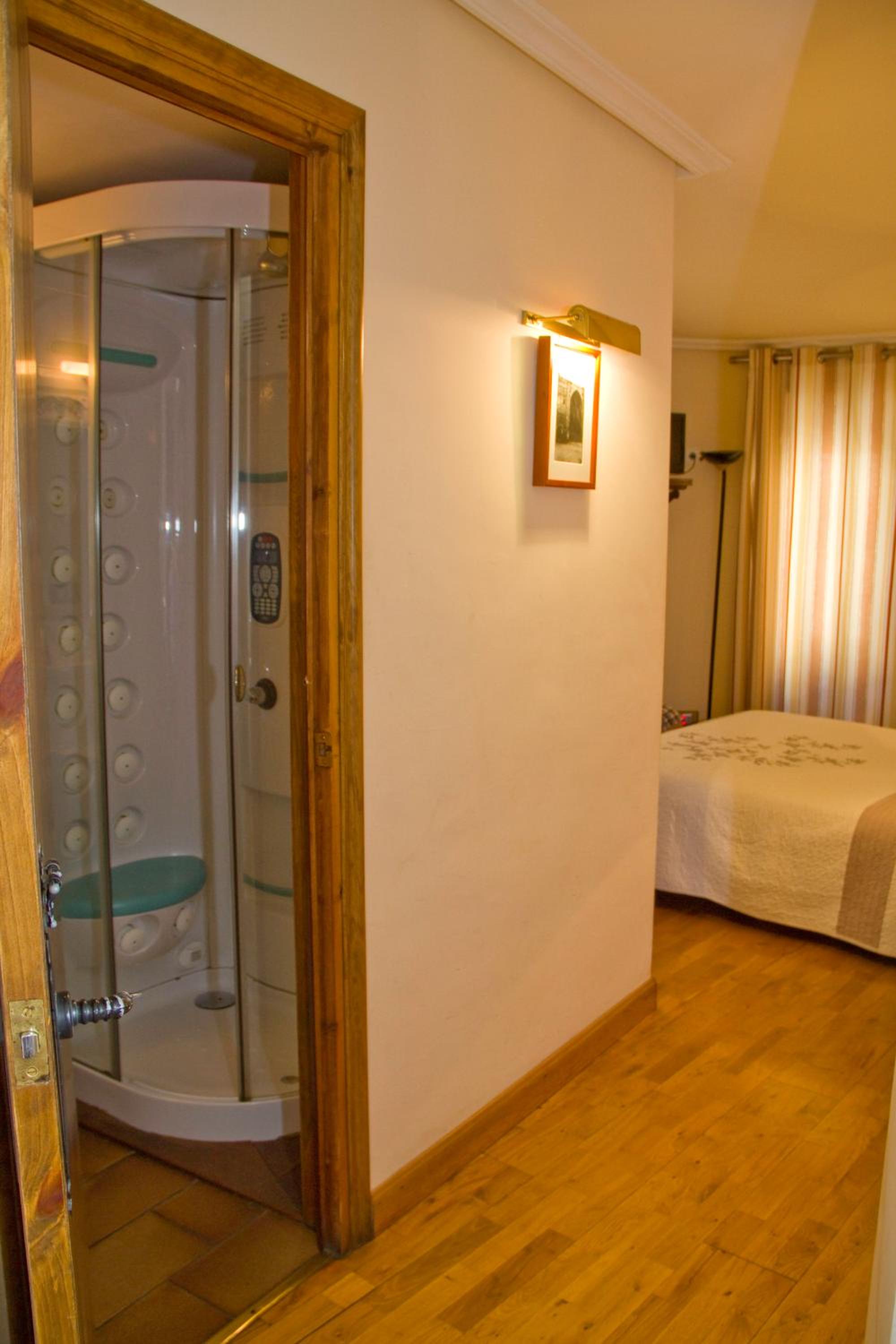 Hostal Las Coronas