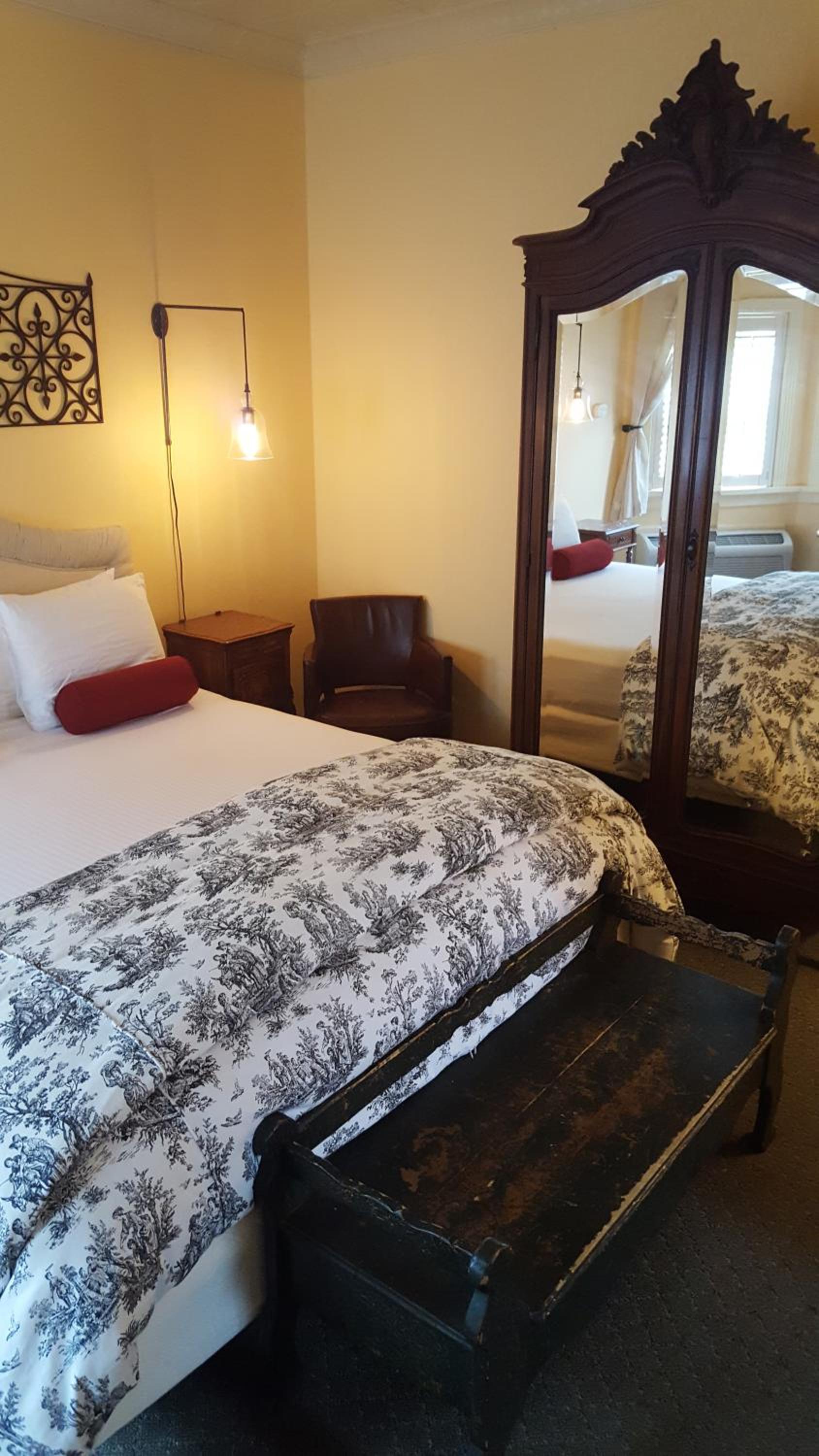 Yountville Vacations - Maison Fleurie, A Four Sisters Inn - Property Image 9