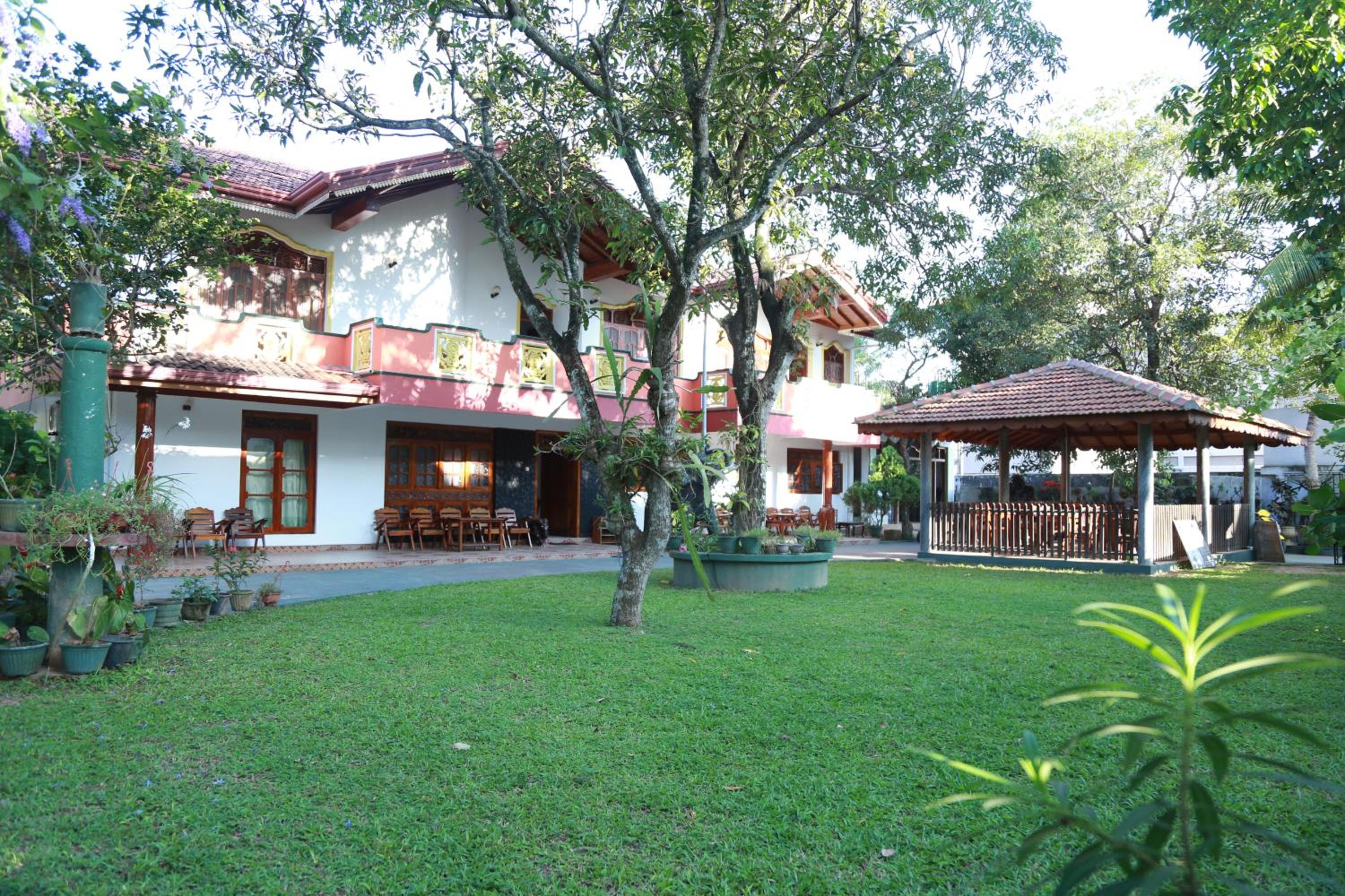 Sumal Villa