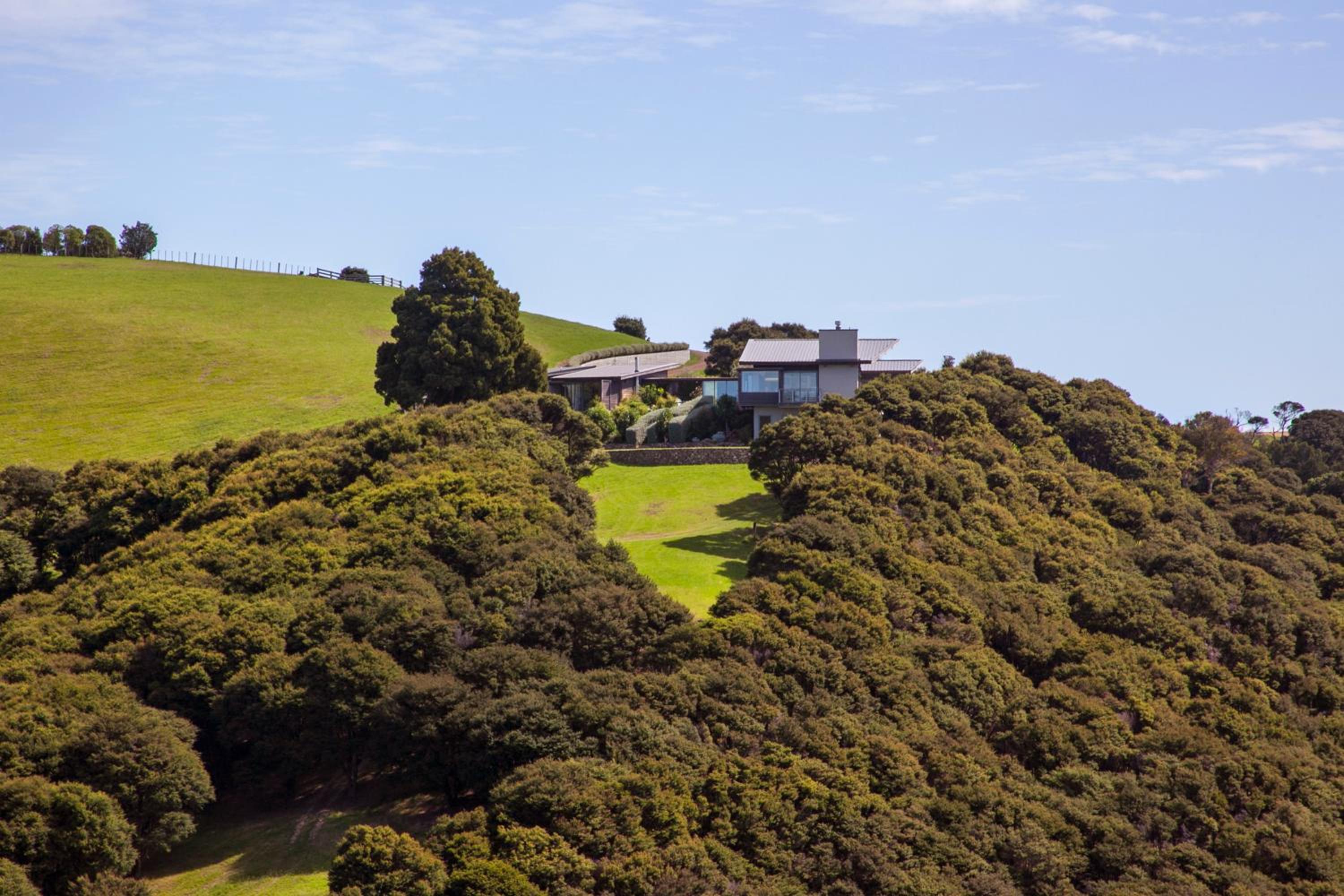 Waiheke Luxury Blue and Green Rooms