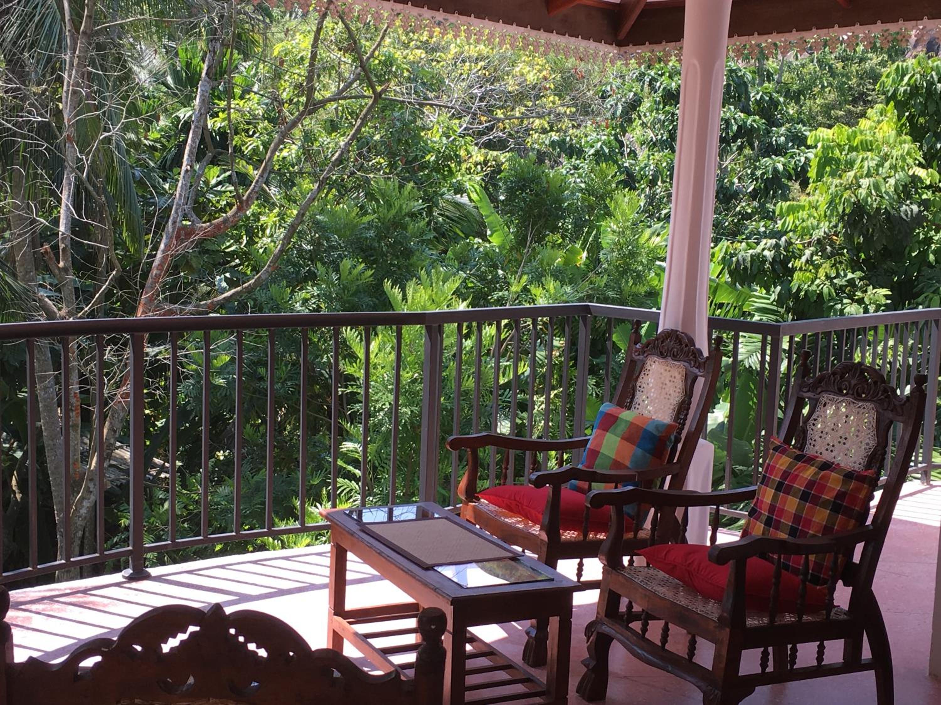 balcony