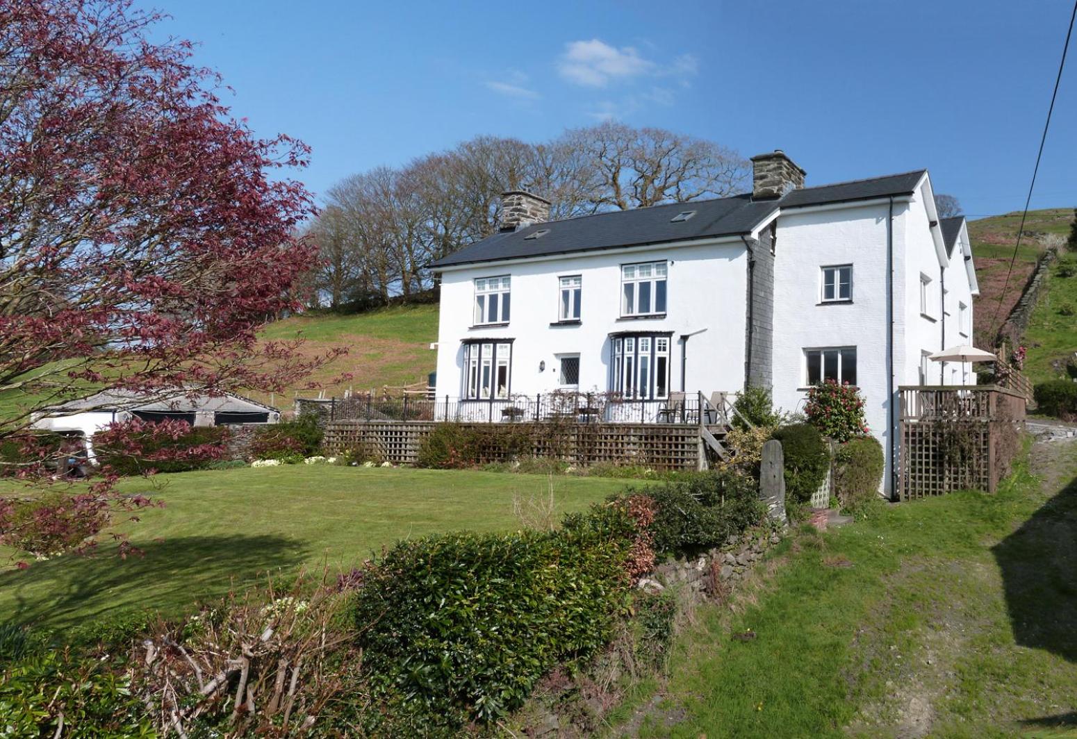 Plas Rhiwlas