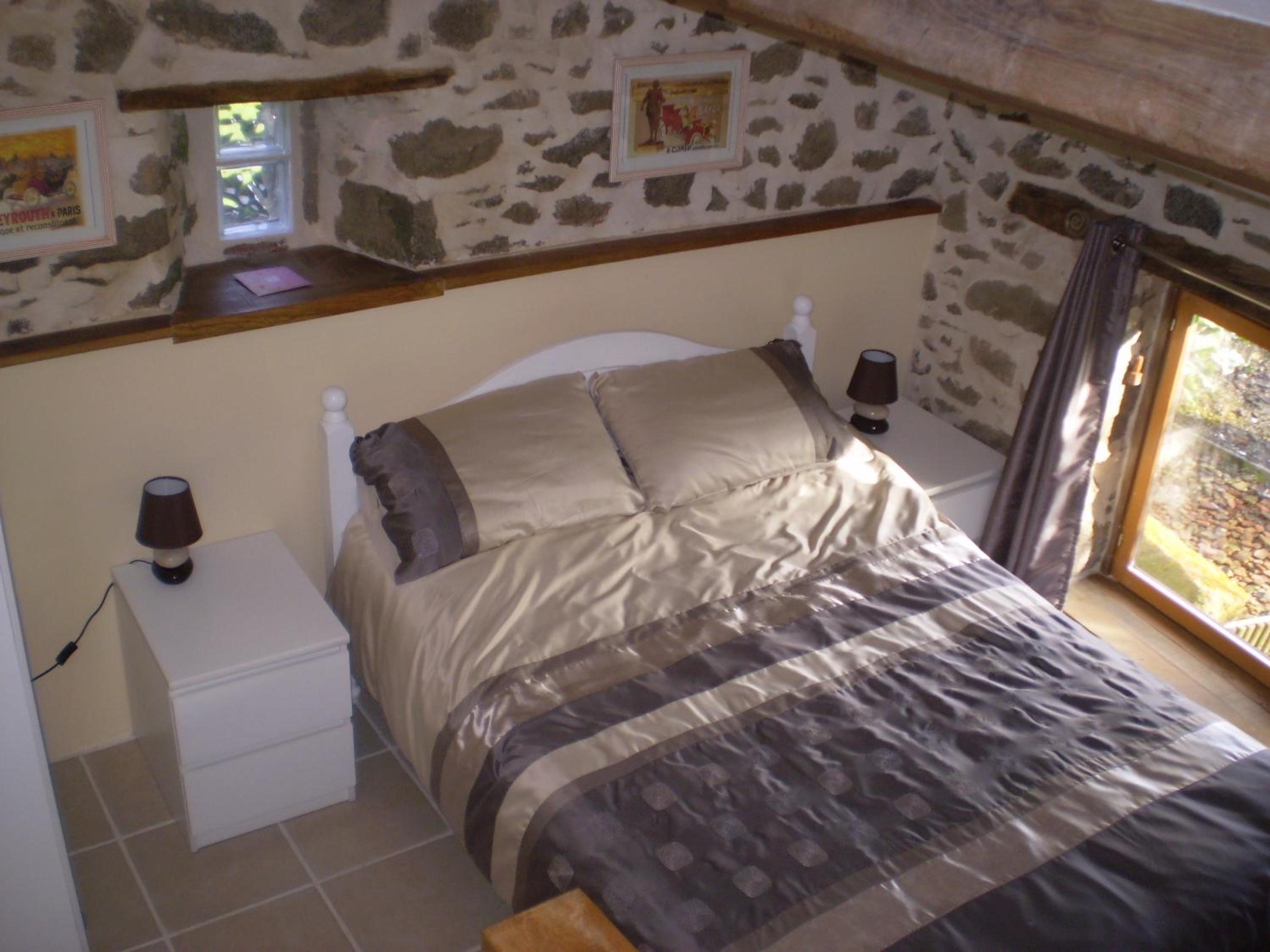 Peach Cottage view 4