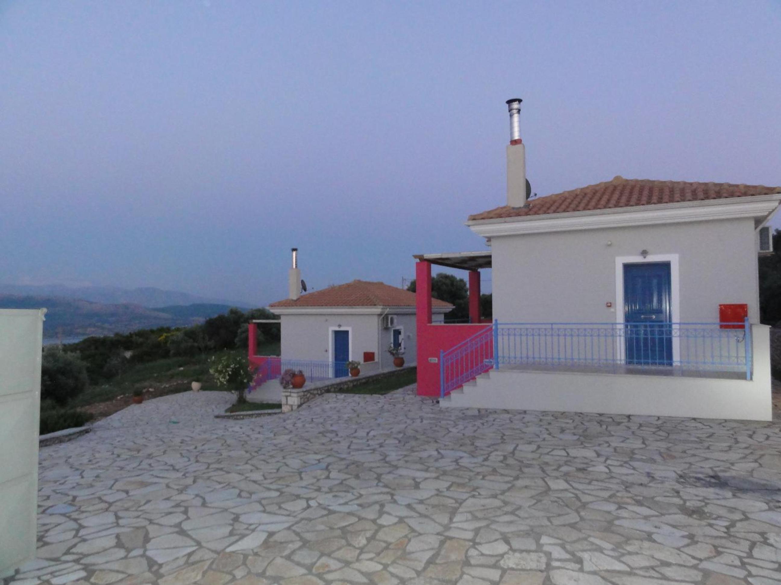 Polikarpos Villas