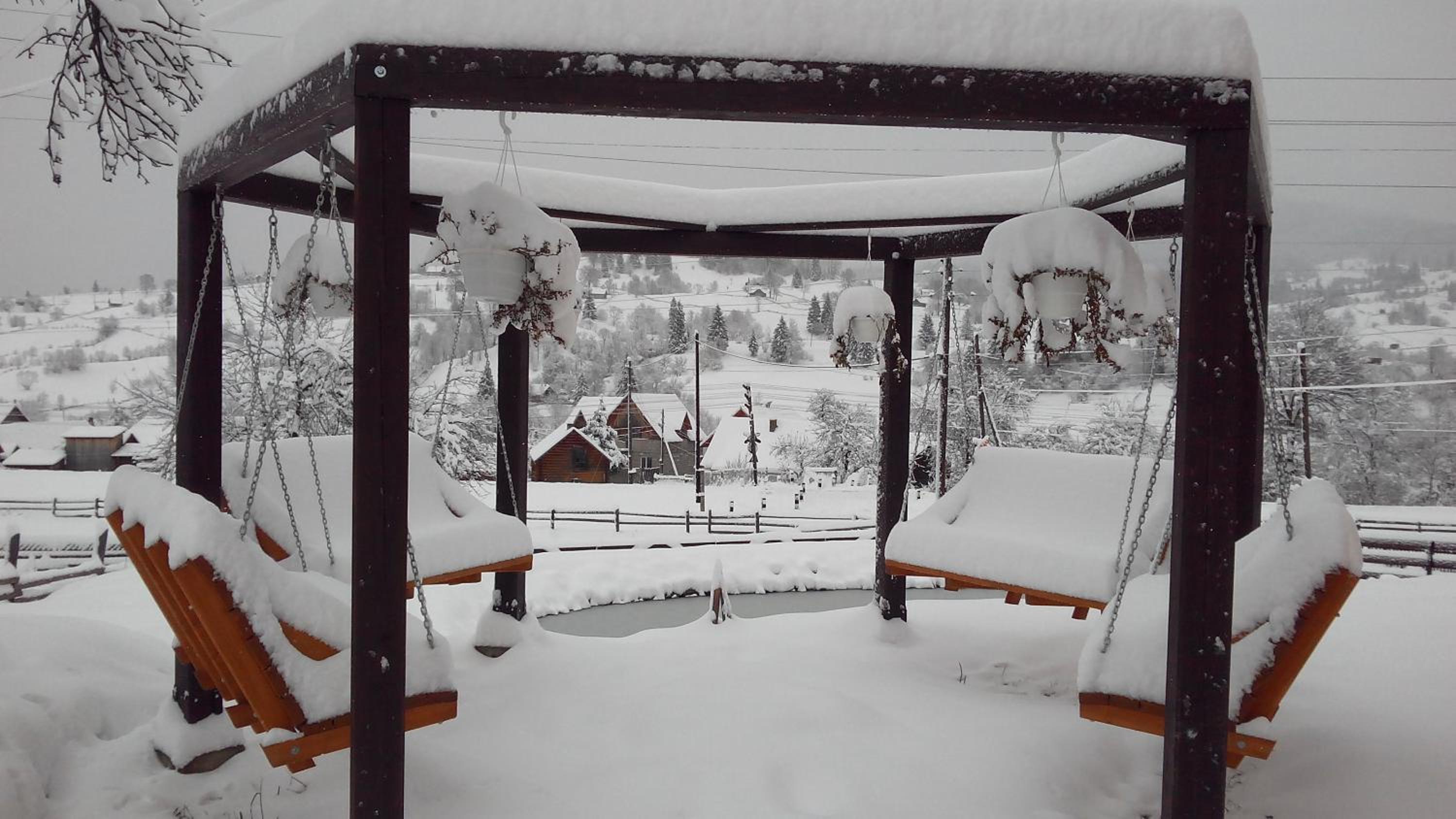 Cottage Ozerniy