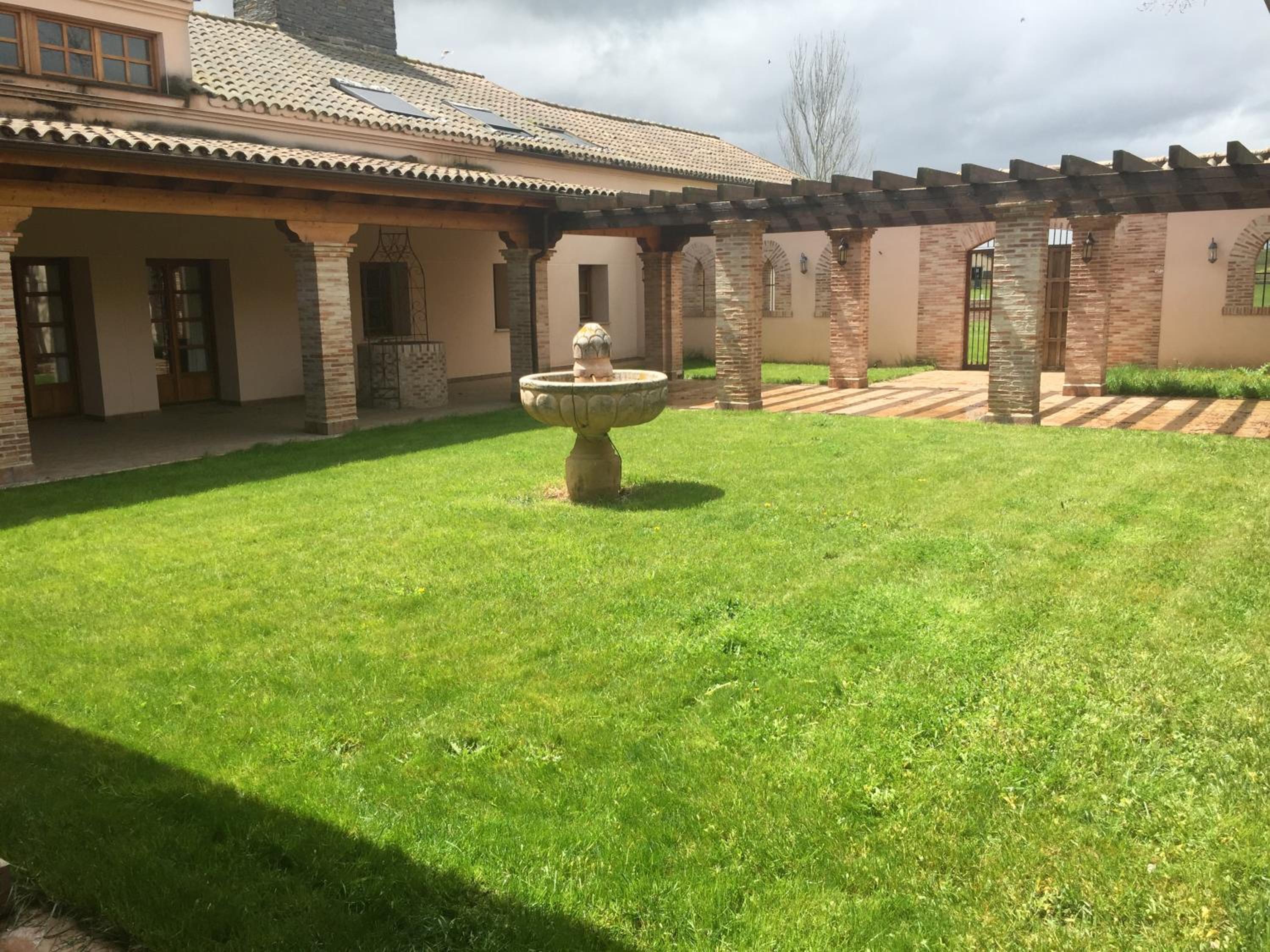La Casona del Tormes view 4