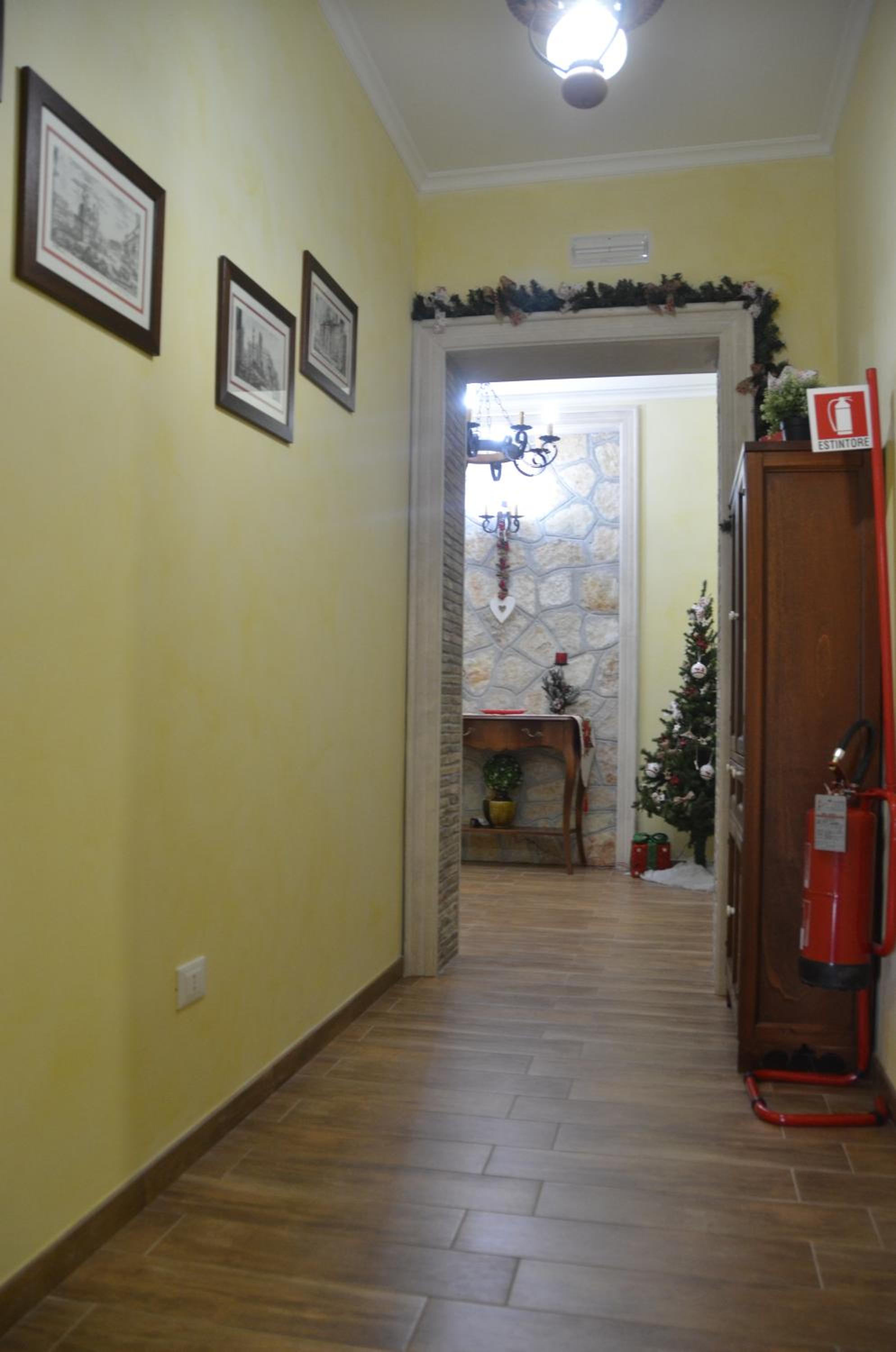 Photo 35