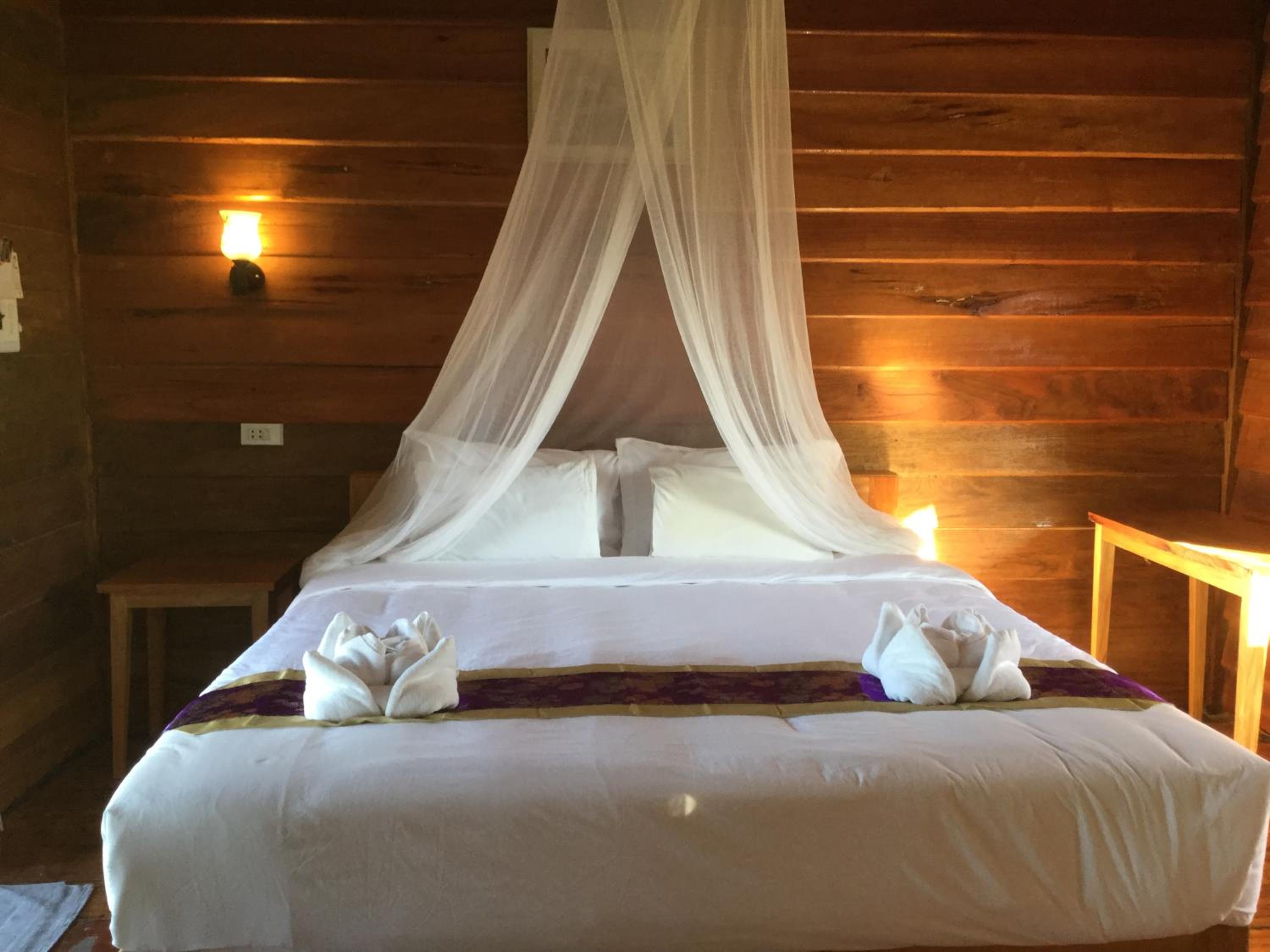 Phoxay Ngam Resort