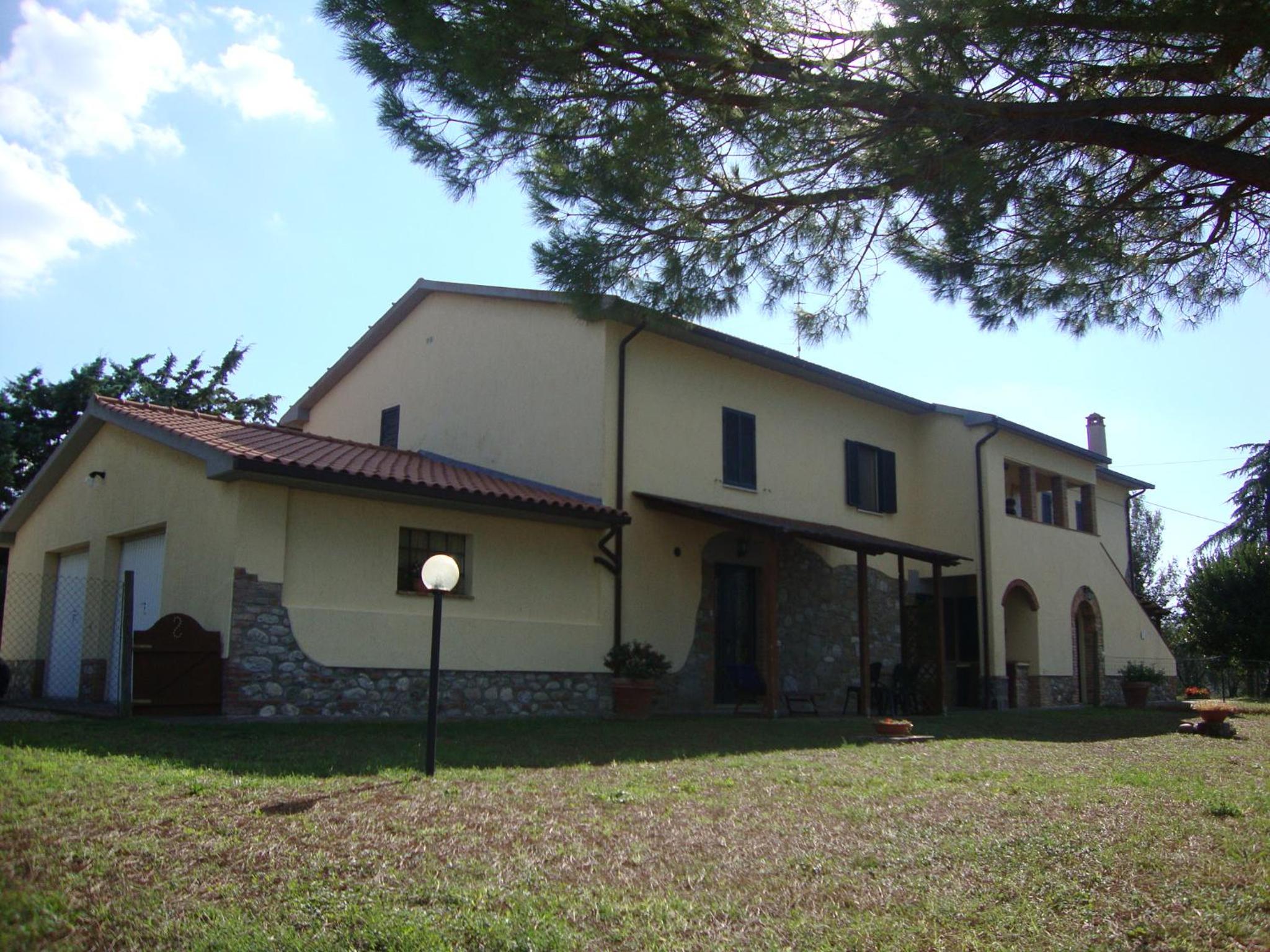 Photo 8
