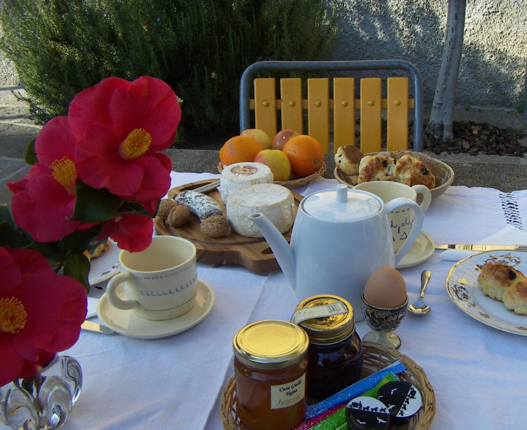 Casa Gialla B&B