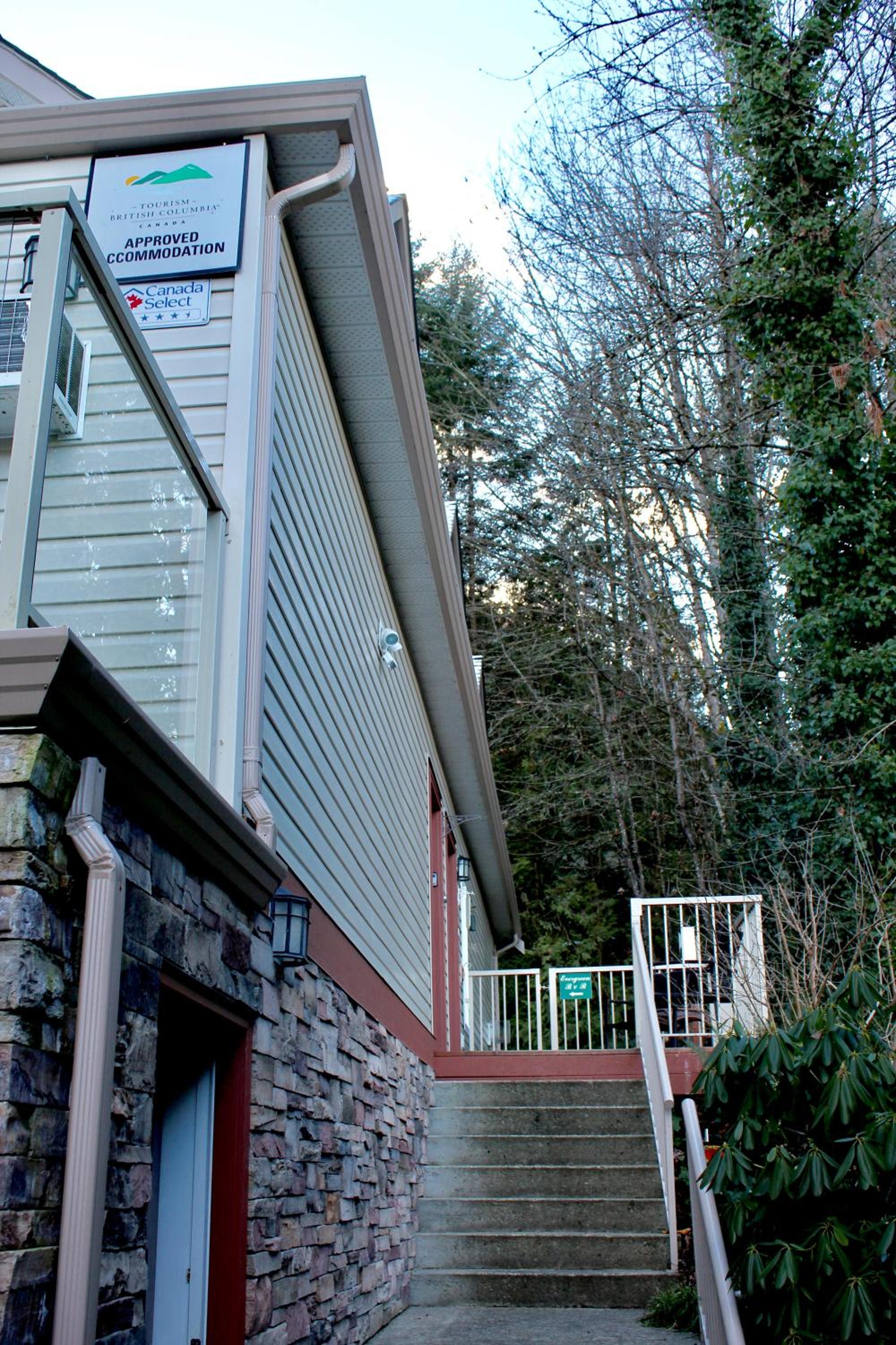 Evergreen Bed & Breakfast