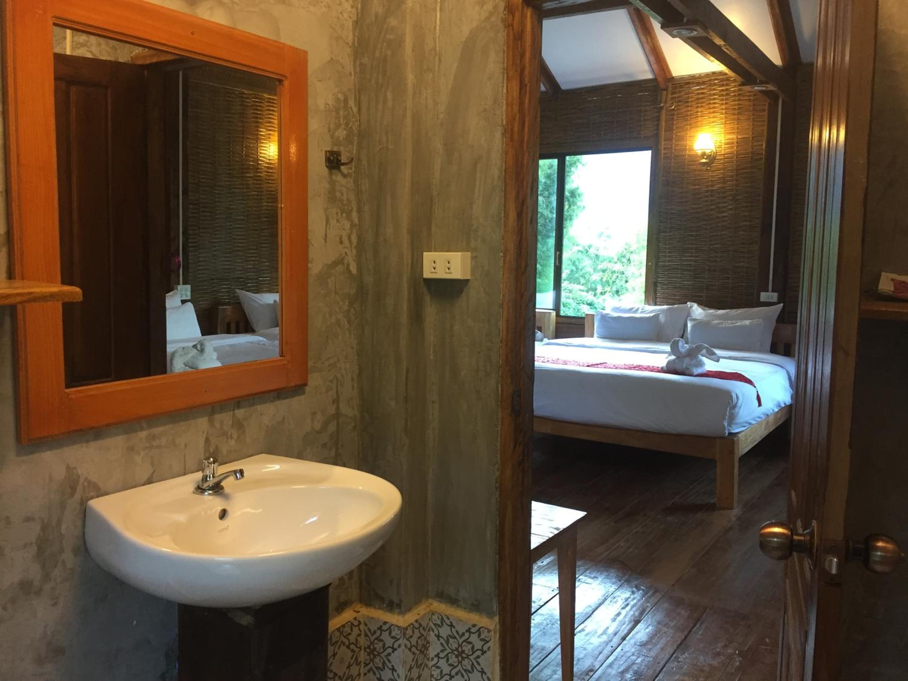 Phoxay Ngam Resort