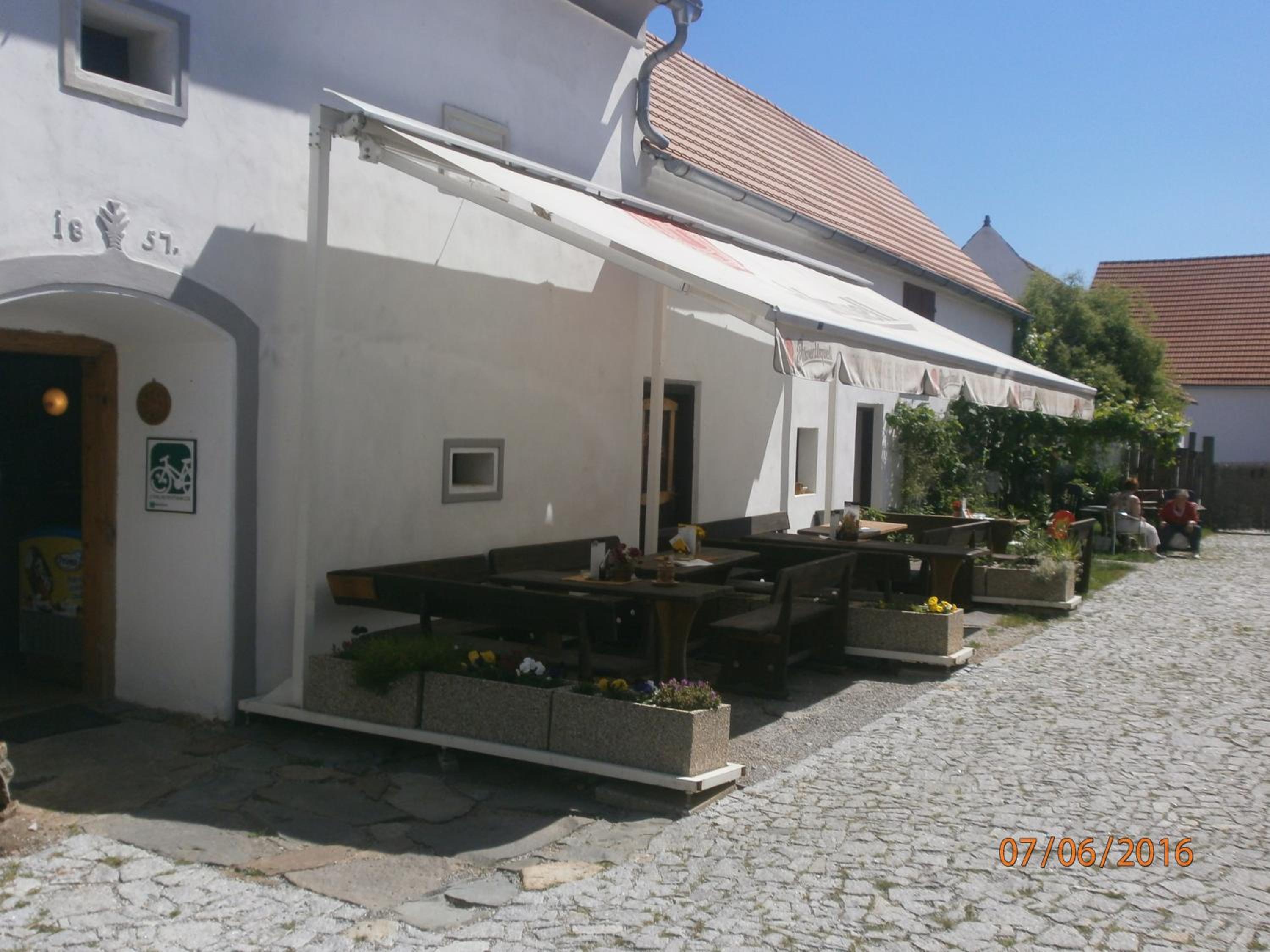 Photo 53