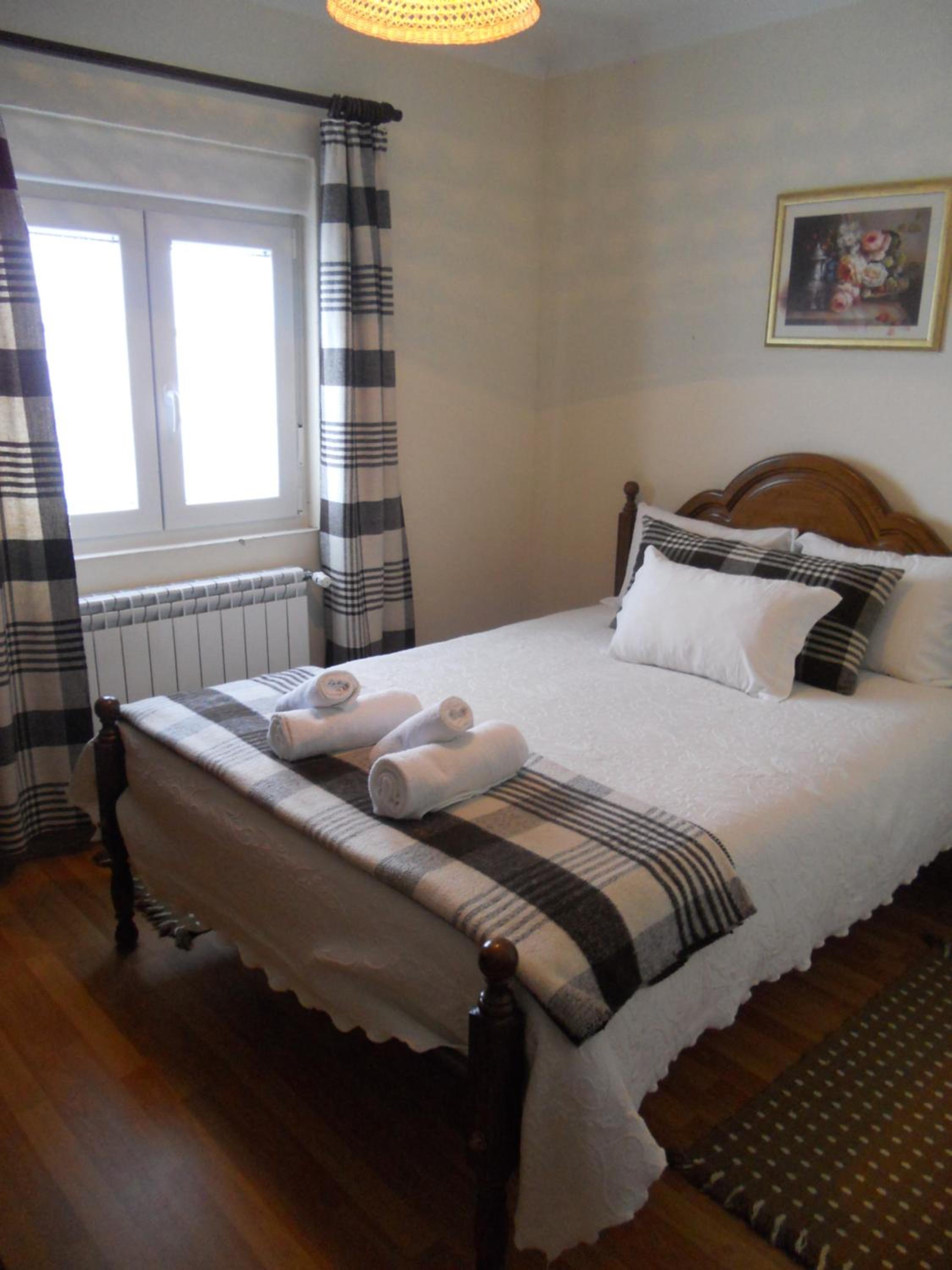 Casas do Castelo view 2