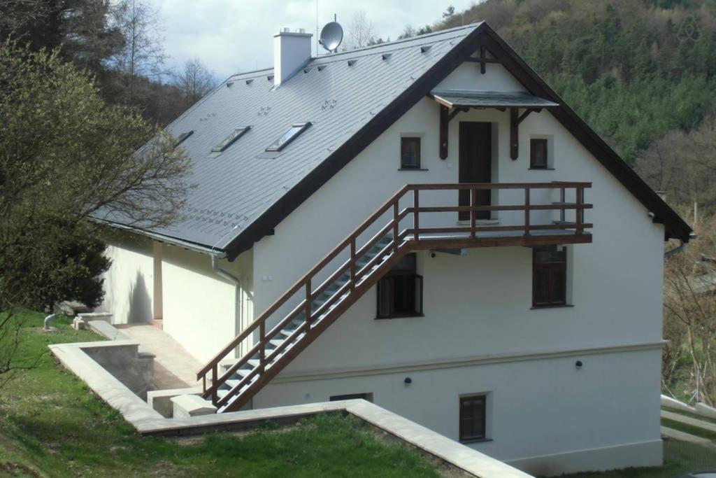 Hájovna Bukovec view 3