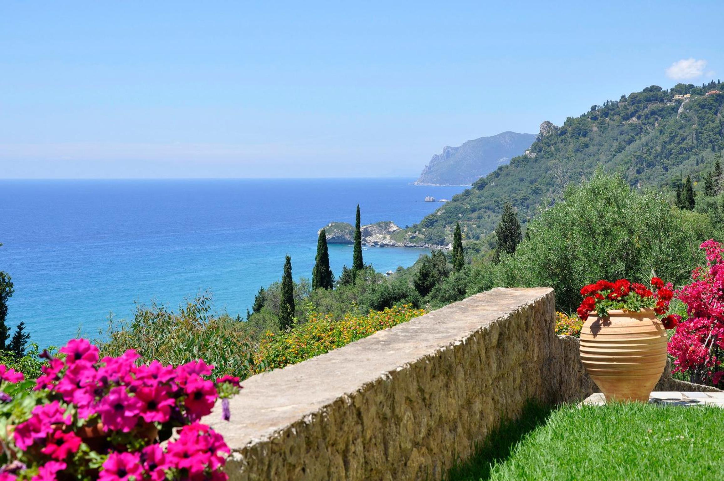 Pelagos Agios Gordios view 5