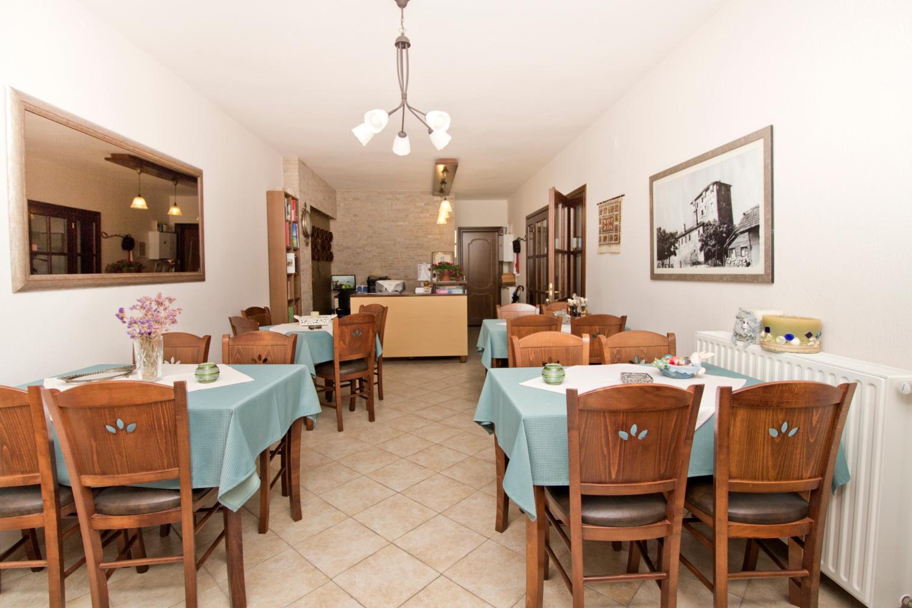 Pansion Irini