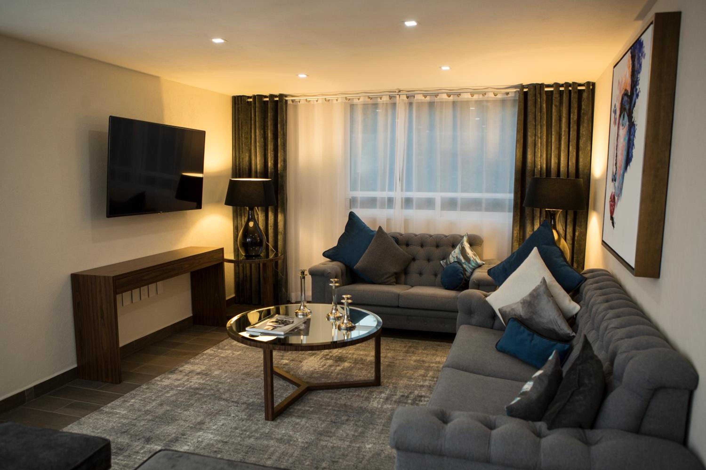 Suites Rio Elba