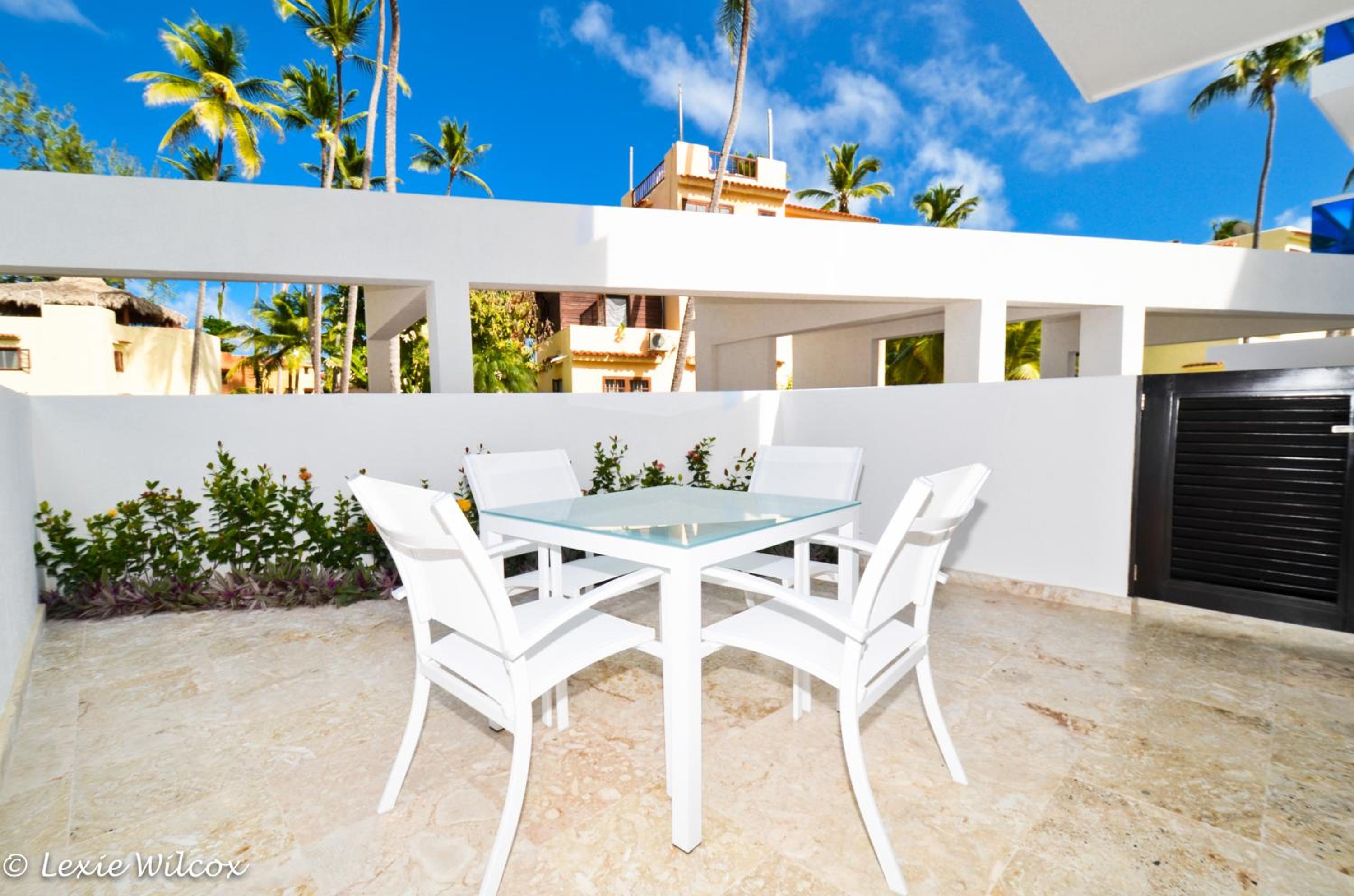 The Sanctuary @ Los Corales