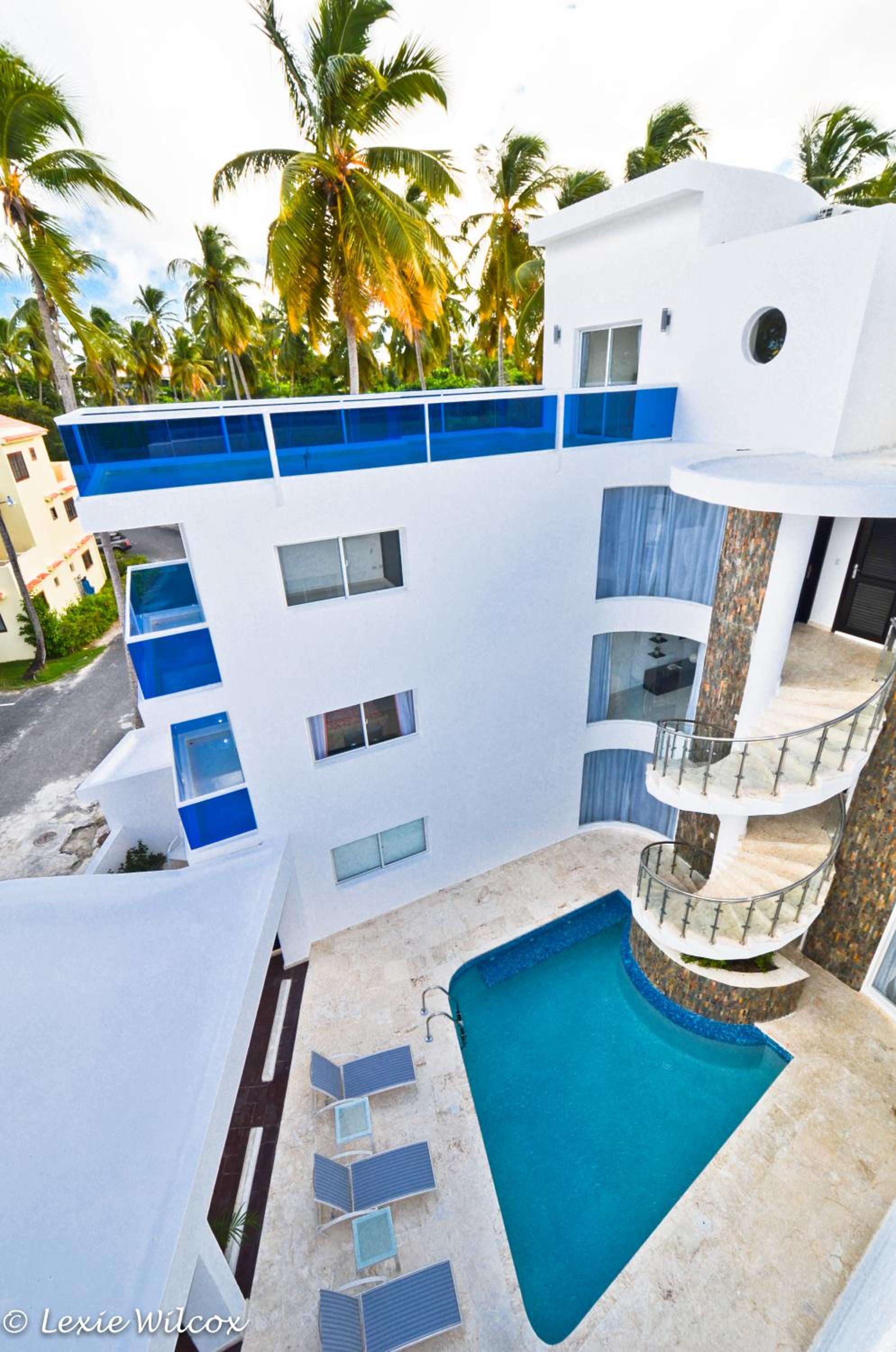 The Sanctuary @ Los Corales