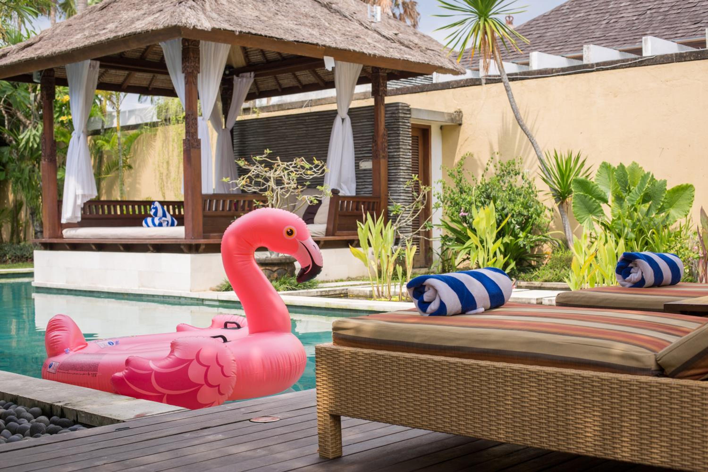 Villa Seriska Satu Sanur Luxury 4-Bedroom Villa with Private Beach Access & 24h Security