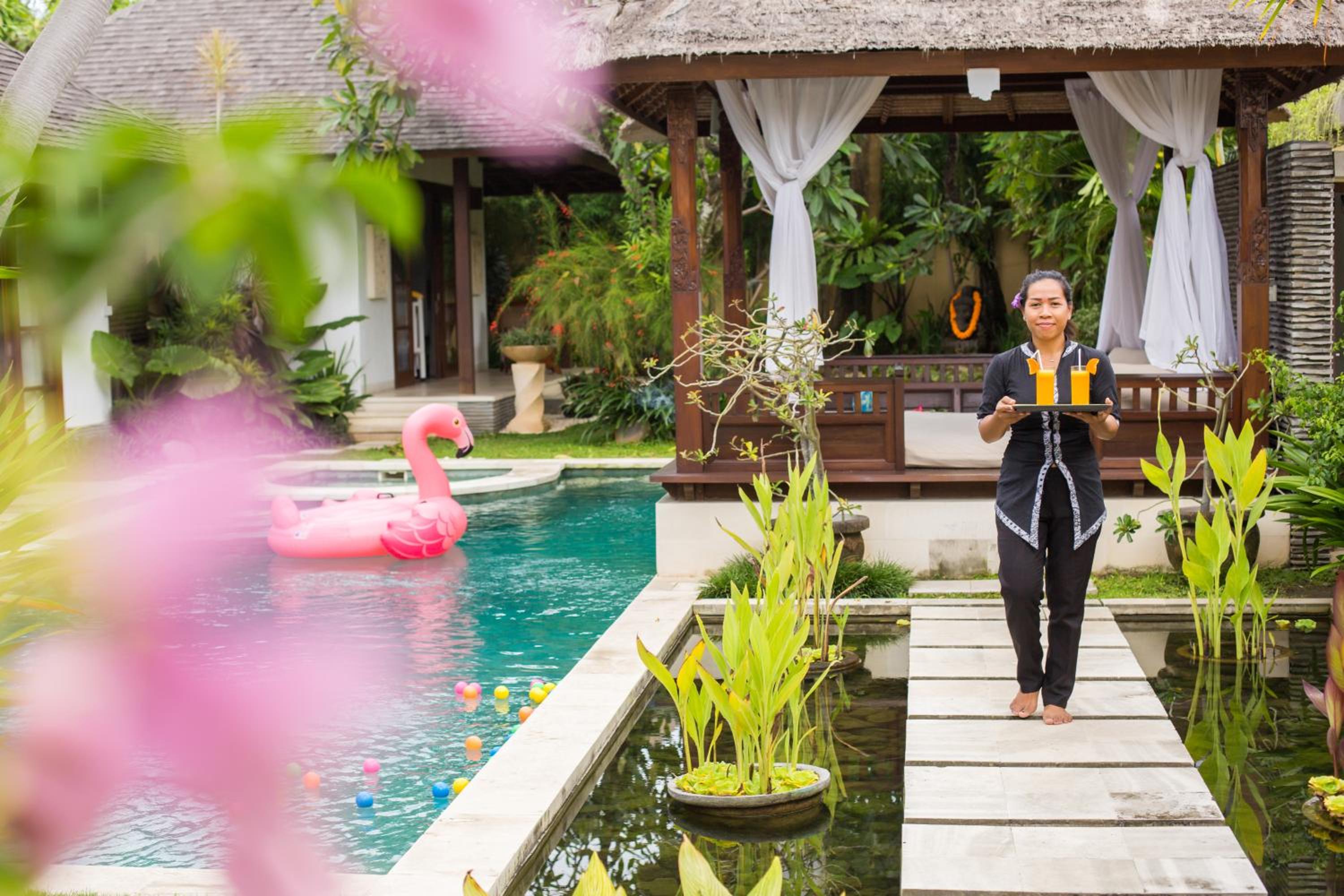 Villa Seriska Satu Sanur Luxury 4-Bedroom Villa with Private Beach Access & 24h Security