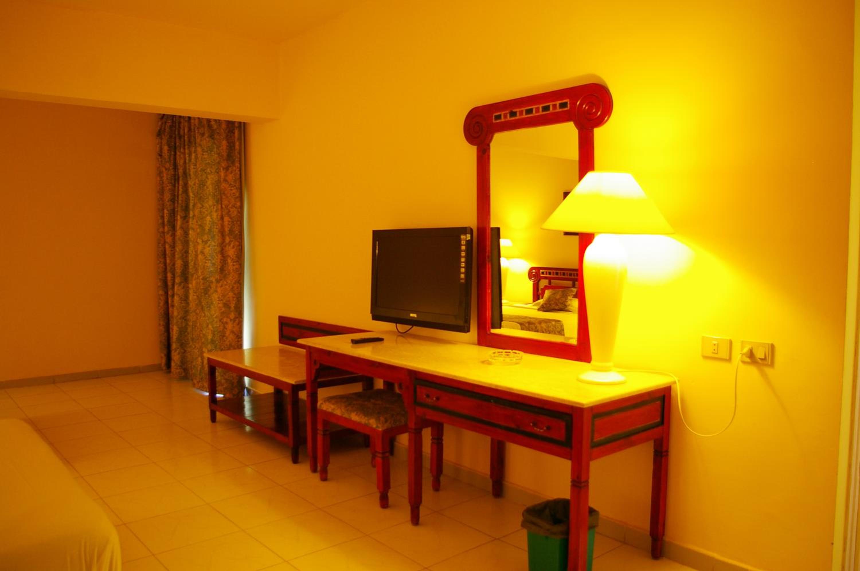 Photo 47