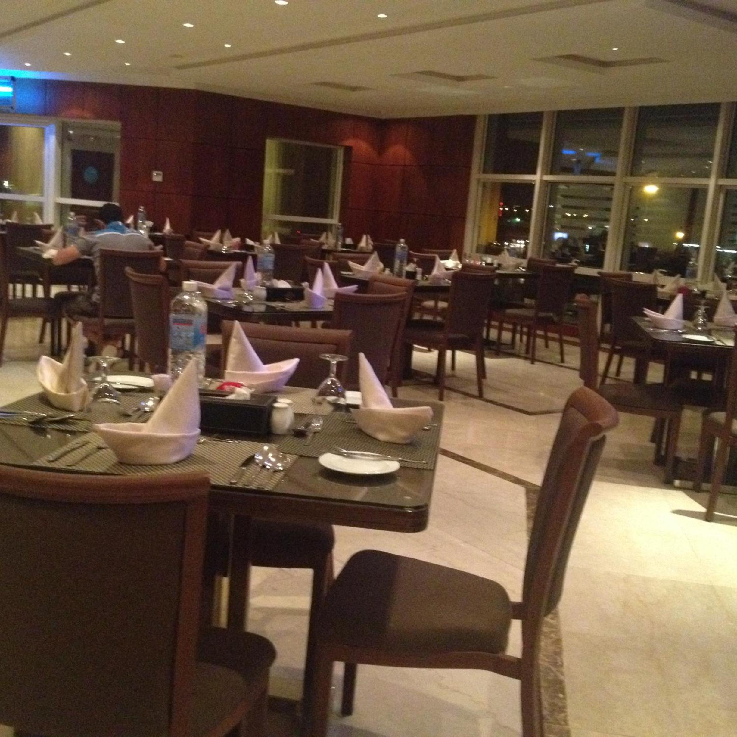 Executives Hotel - Azizia