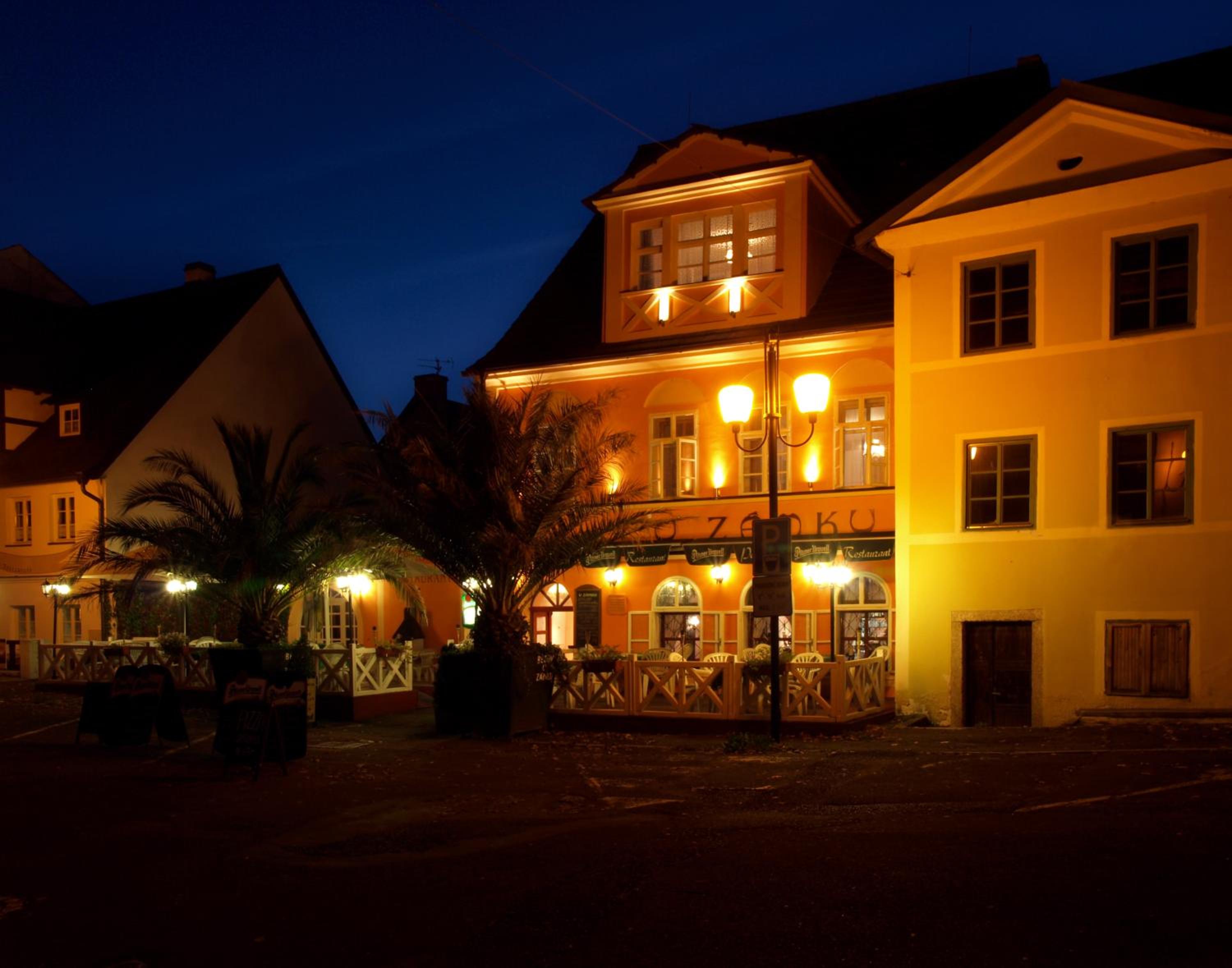 Penzion - Restaurant U Zámku