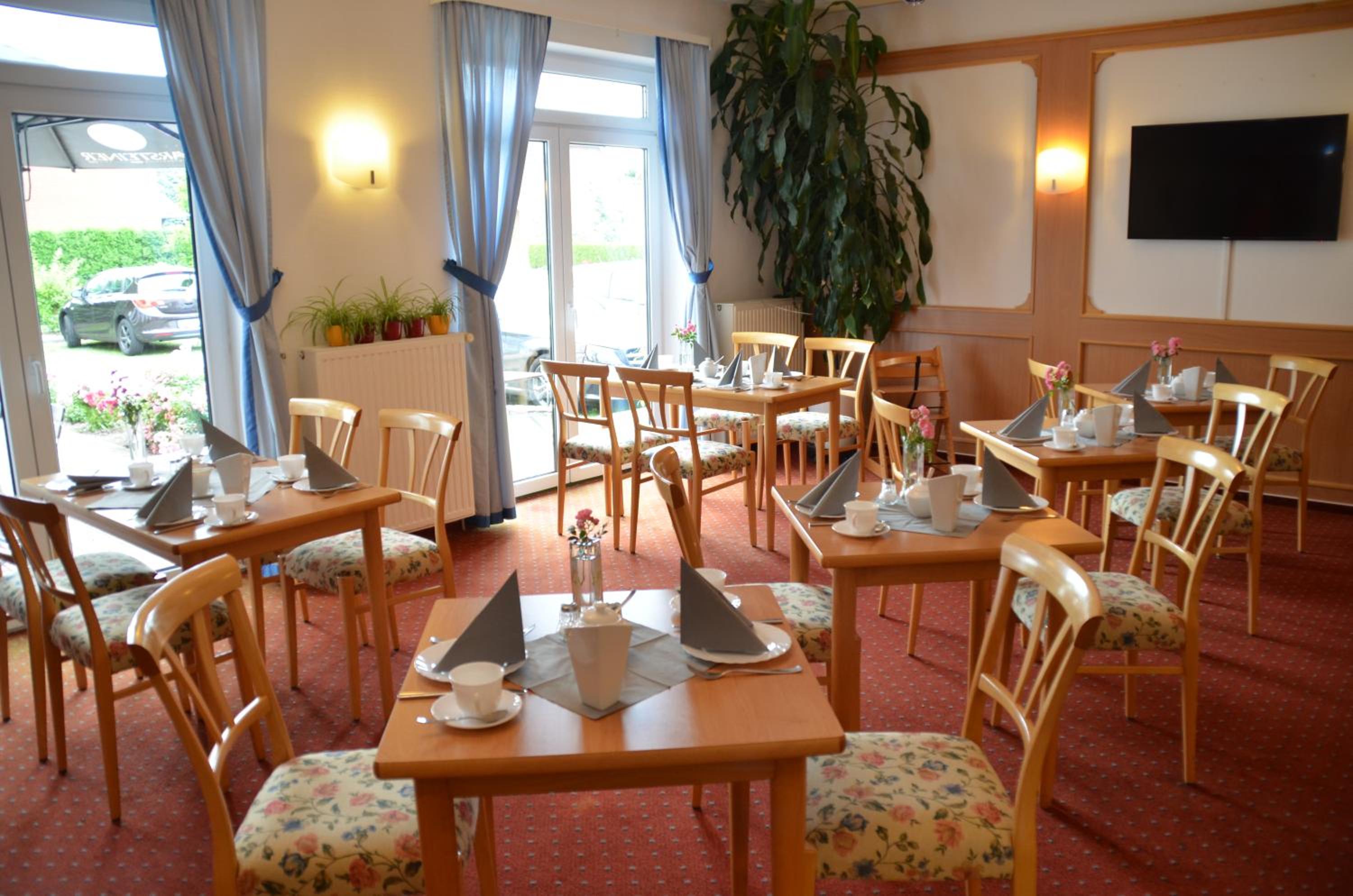 Hotel-Pension Pastow Garni