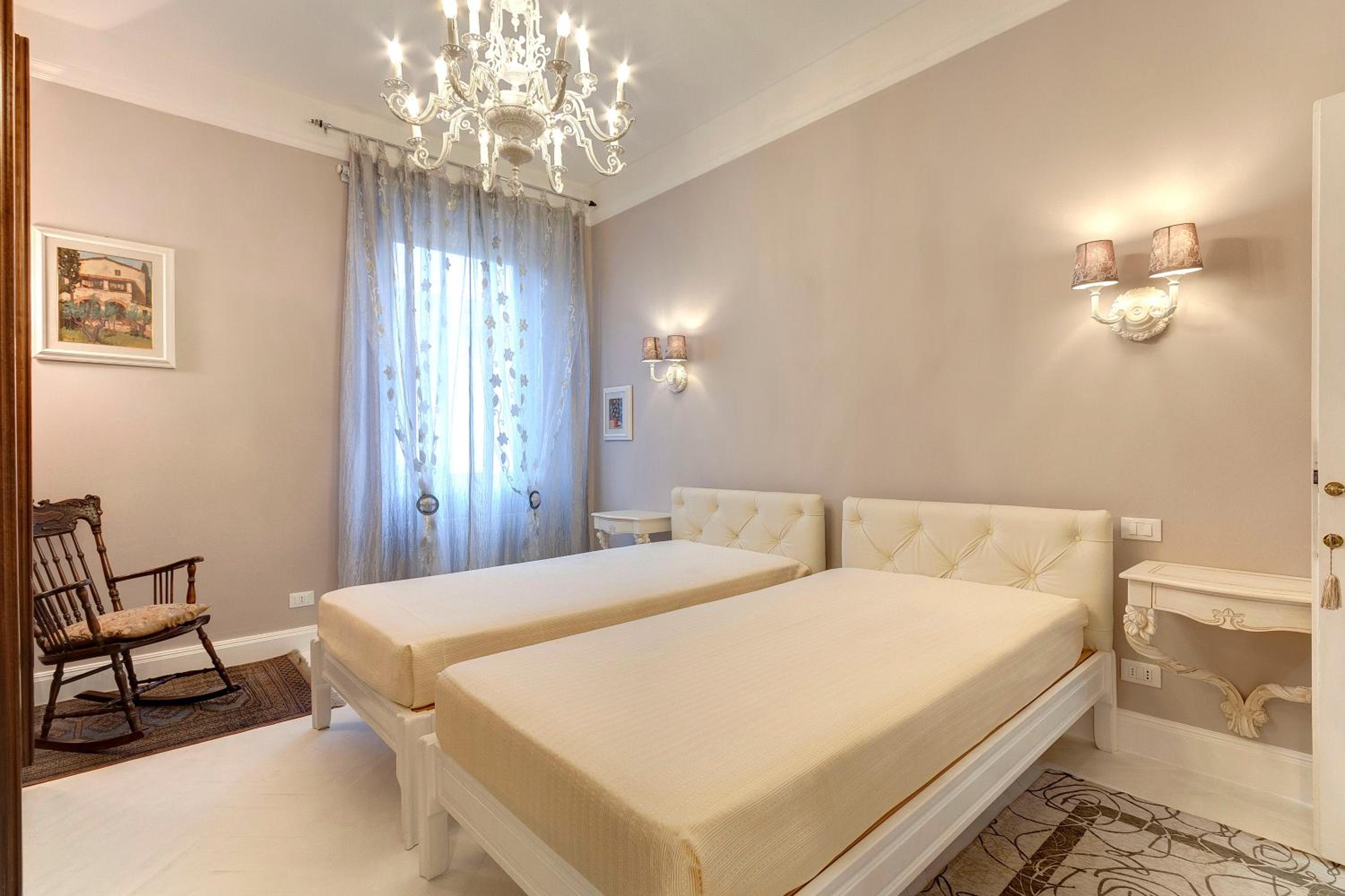 Florence Apartments Home Feeling