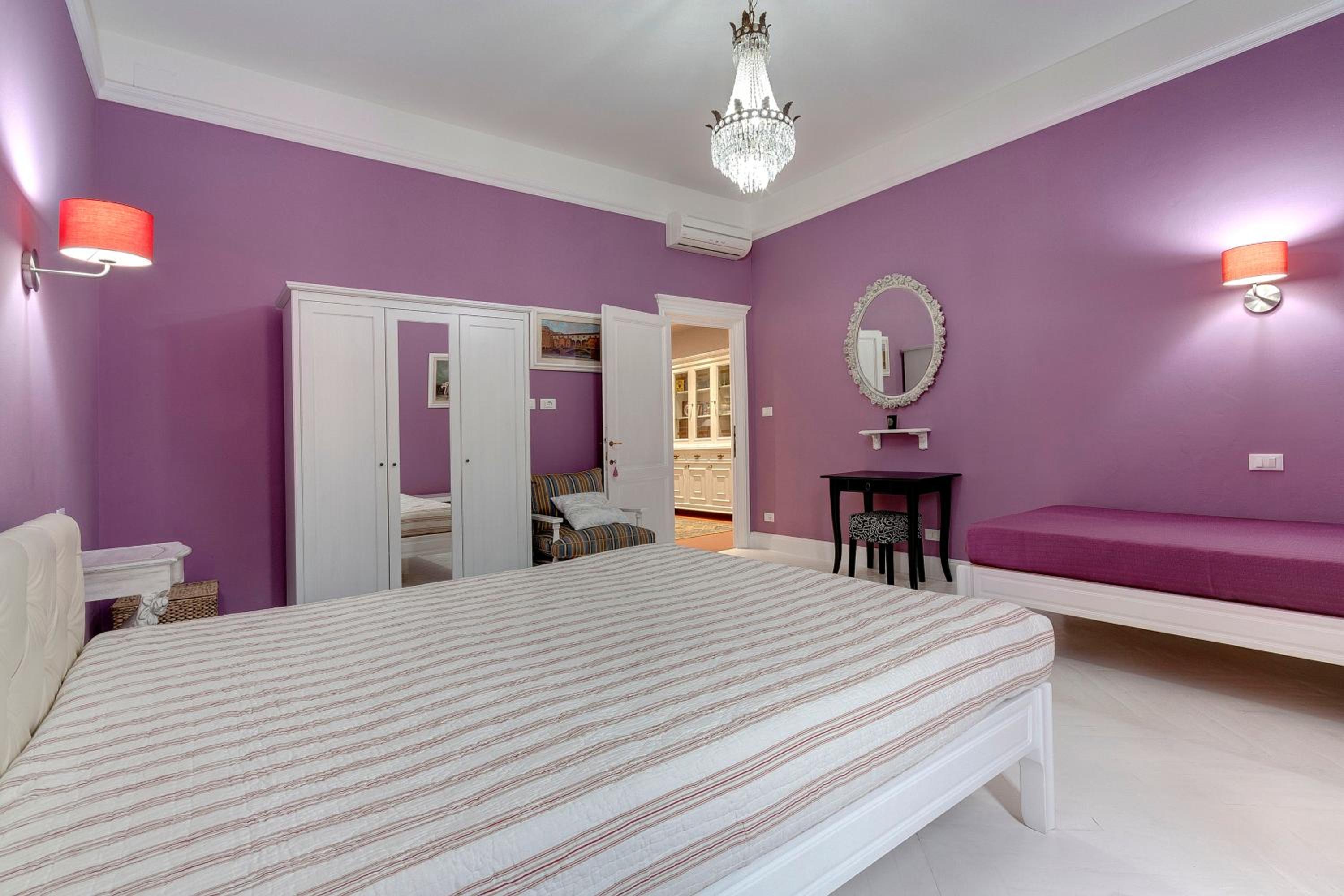 Florence Apartments Home Feeling
