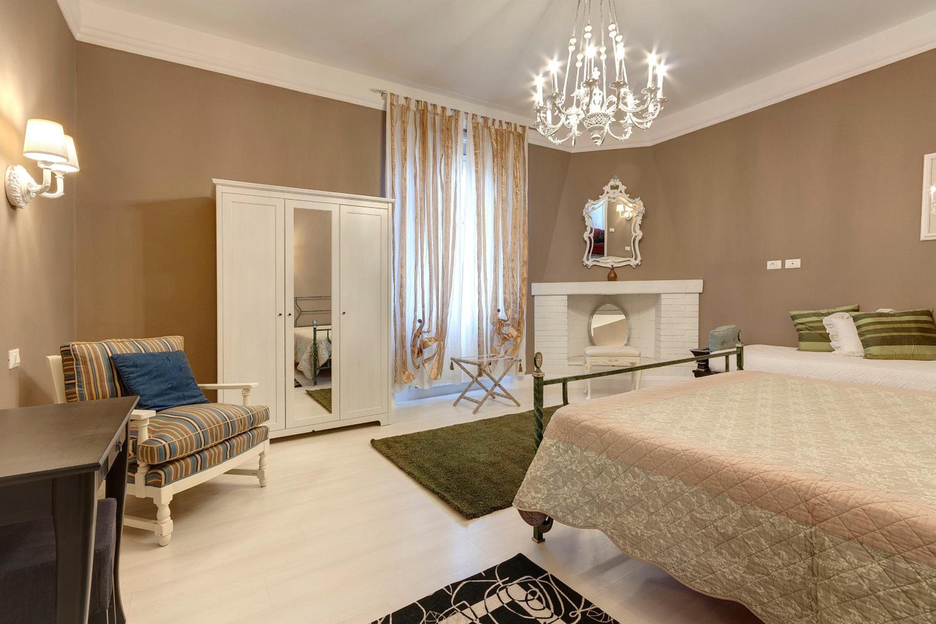Florence Apartments Home Feeling