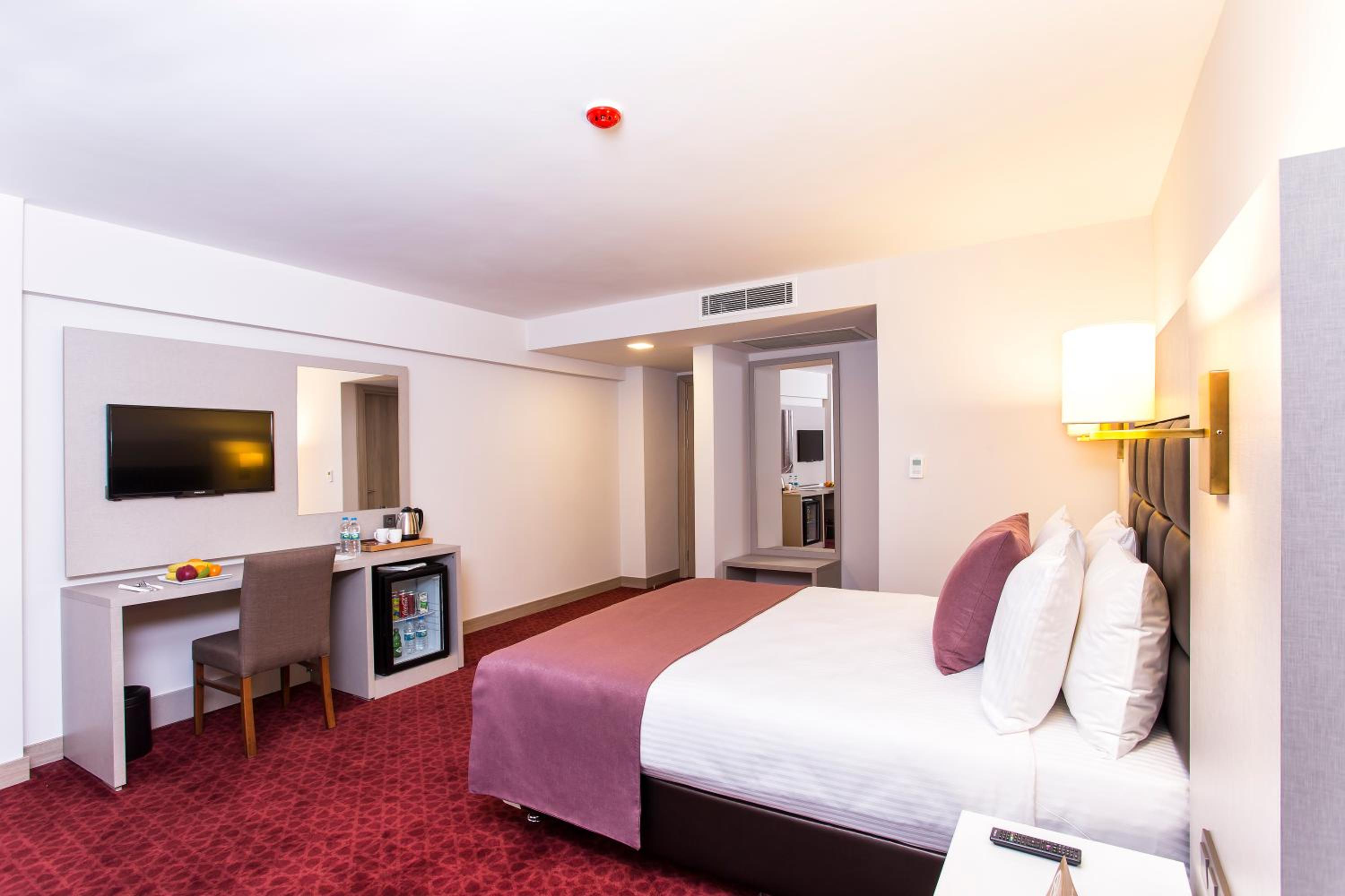 Perla Arya Hotel - Image 23