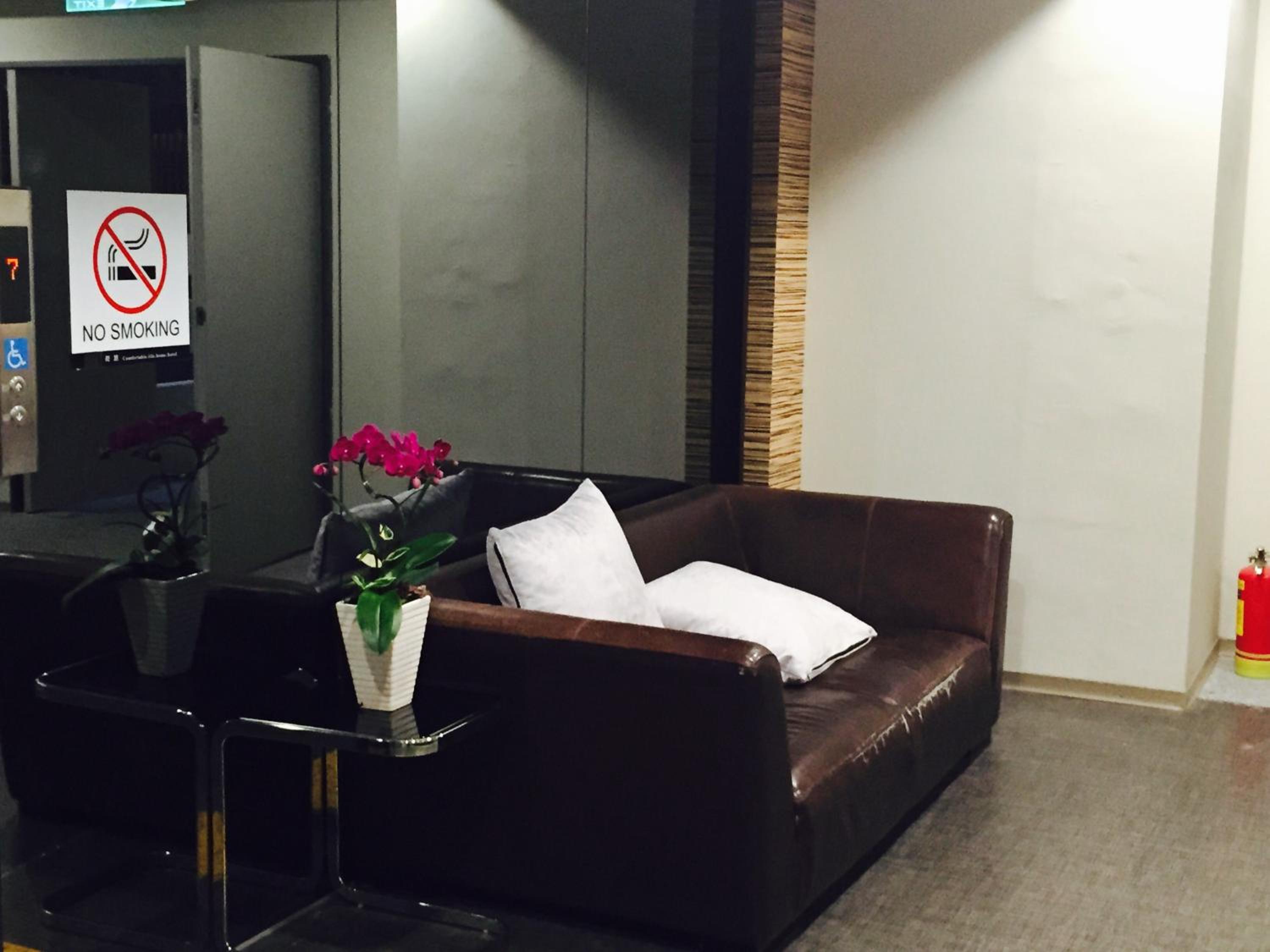 Urbanone Hotel