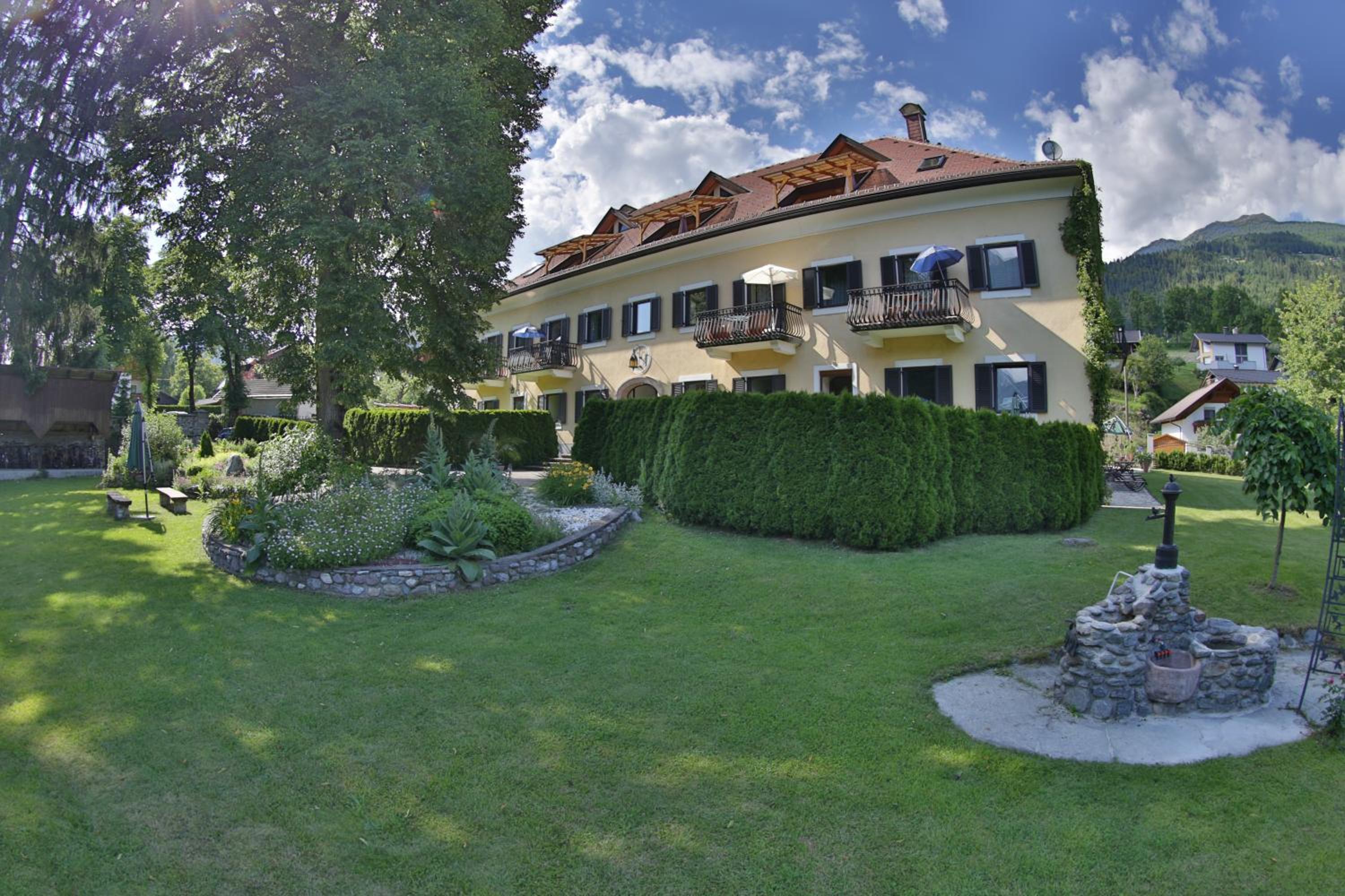 Garten- & Loggia-Appartement HERRENHAUS