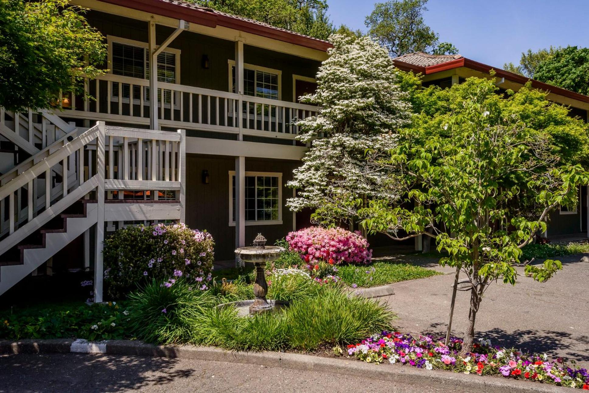 The Jack London Lodge