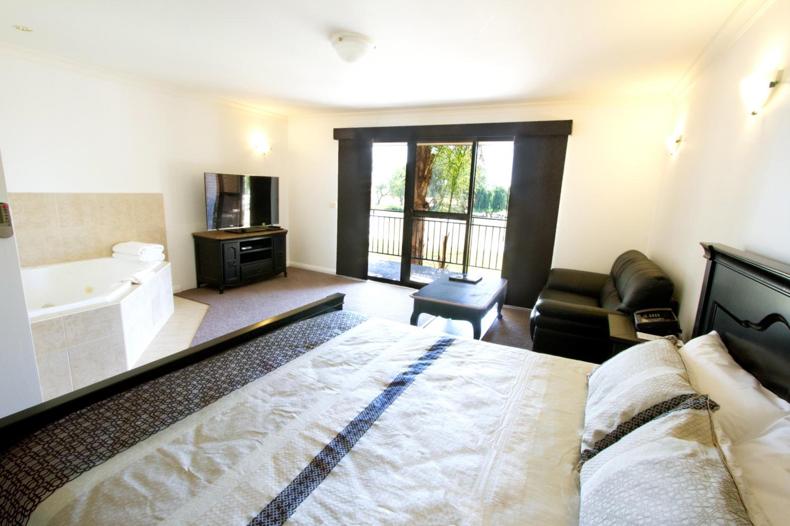 Wentworth Grande Resort