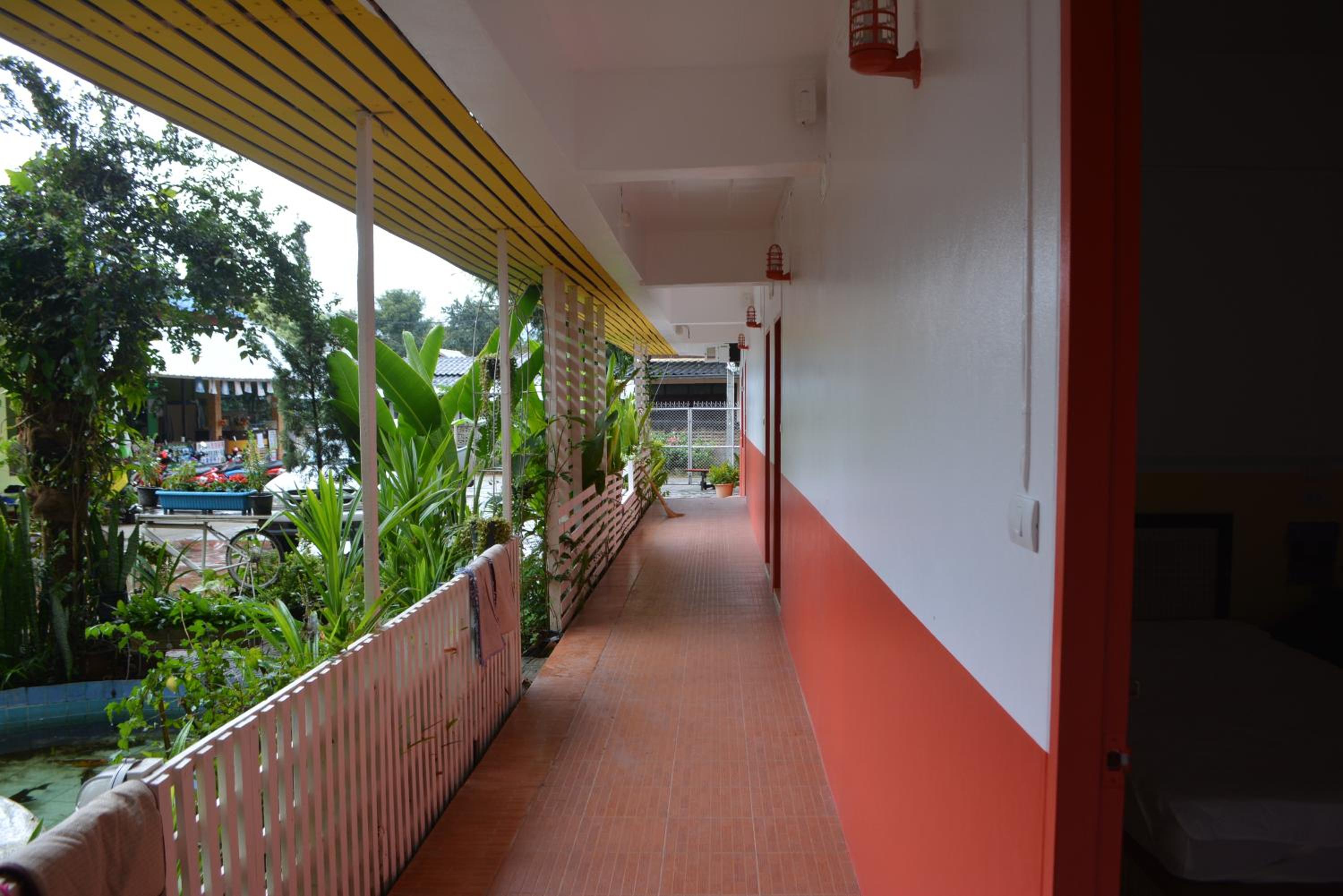 Photo 43
