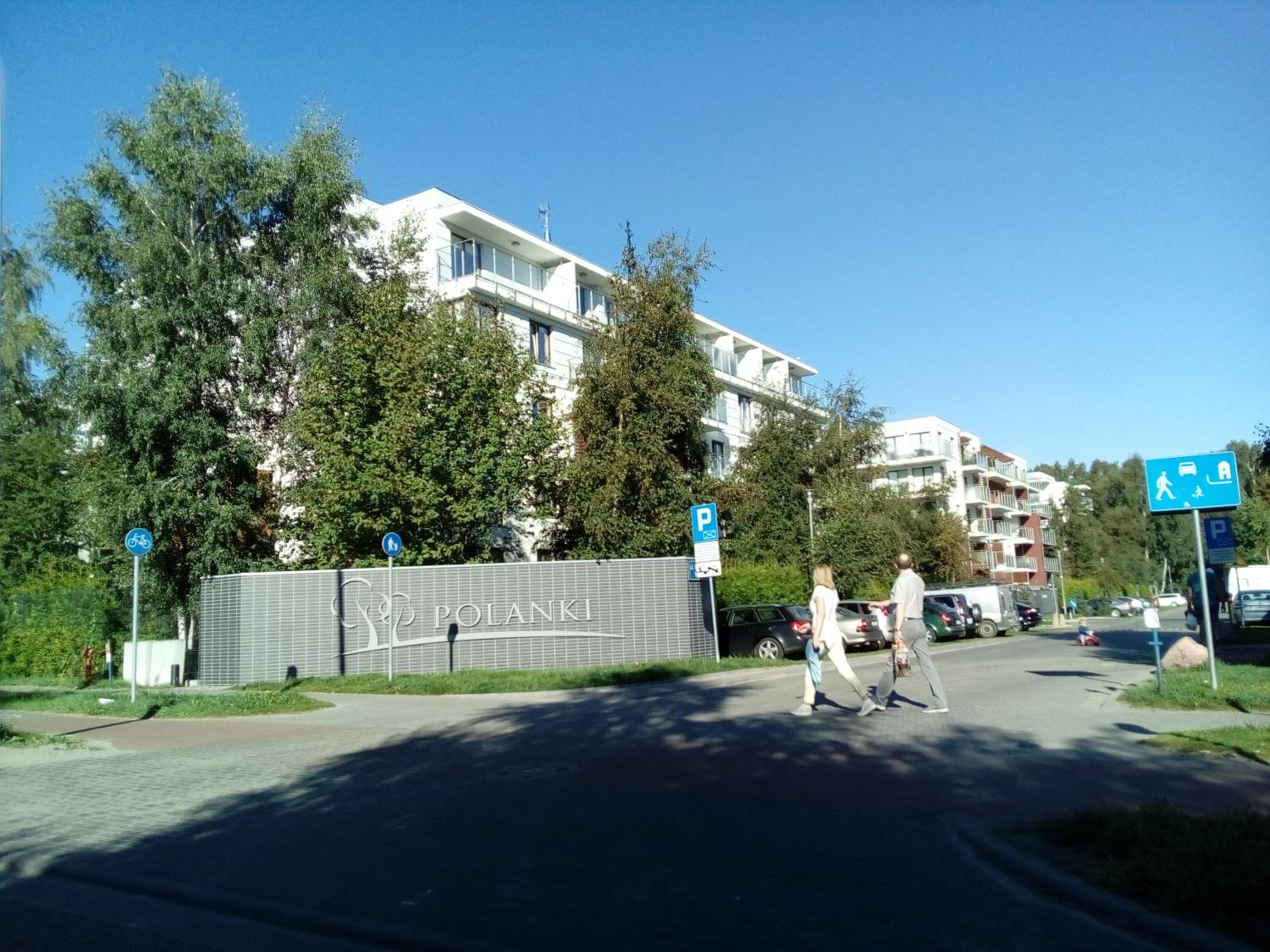 Photo 100