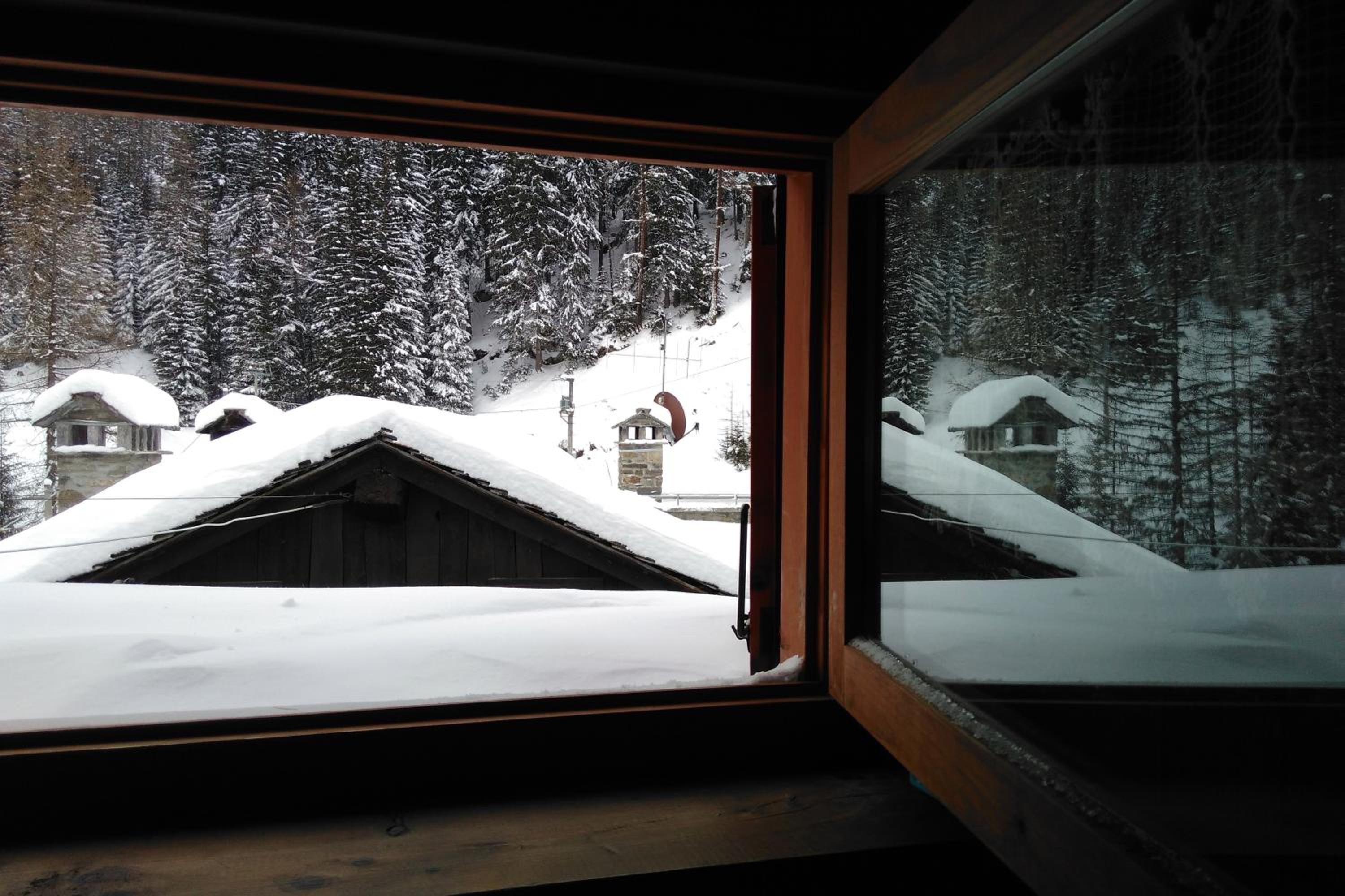 Maison Carré view 2