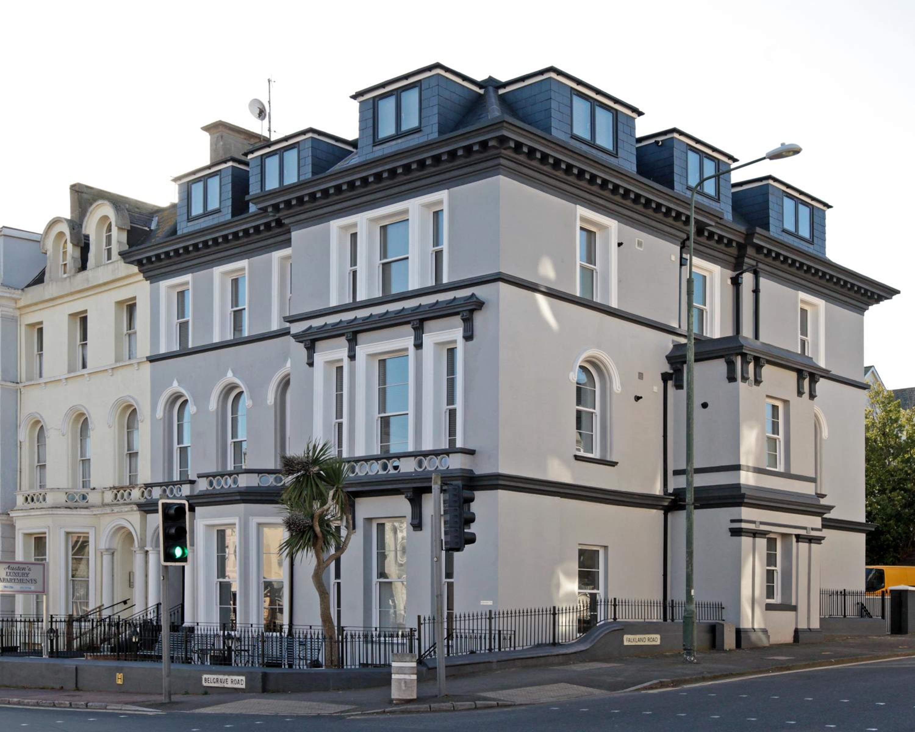 Austens Apartments
