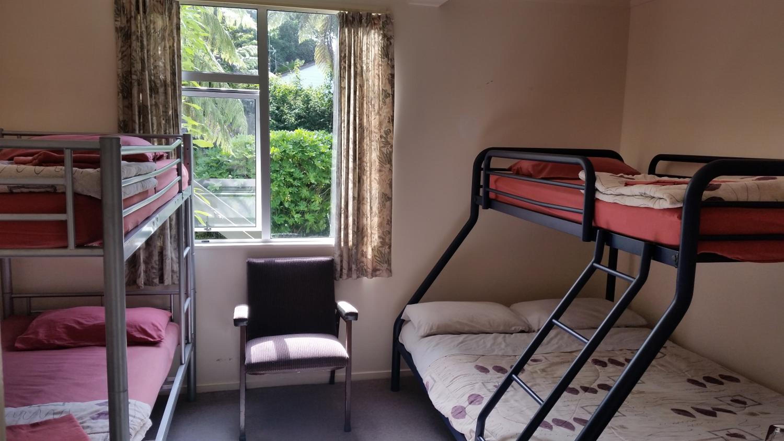 Egmont Eco Leisure Park & Backpackers