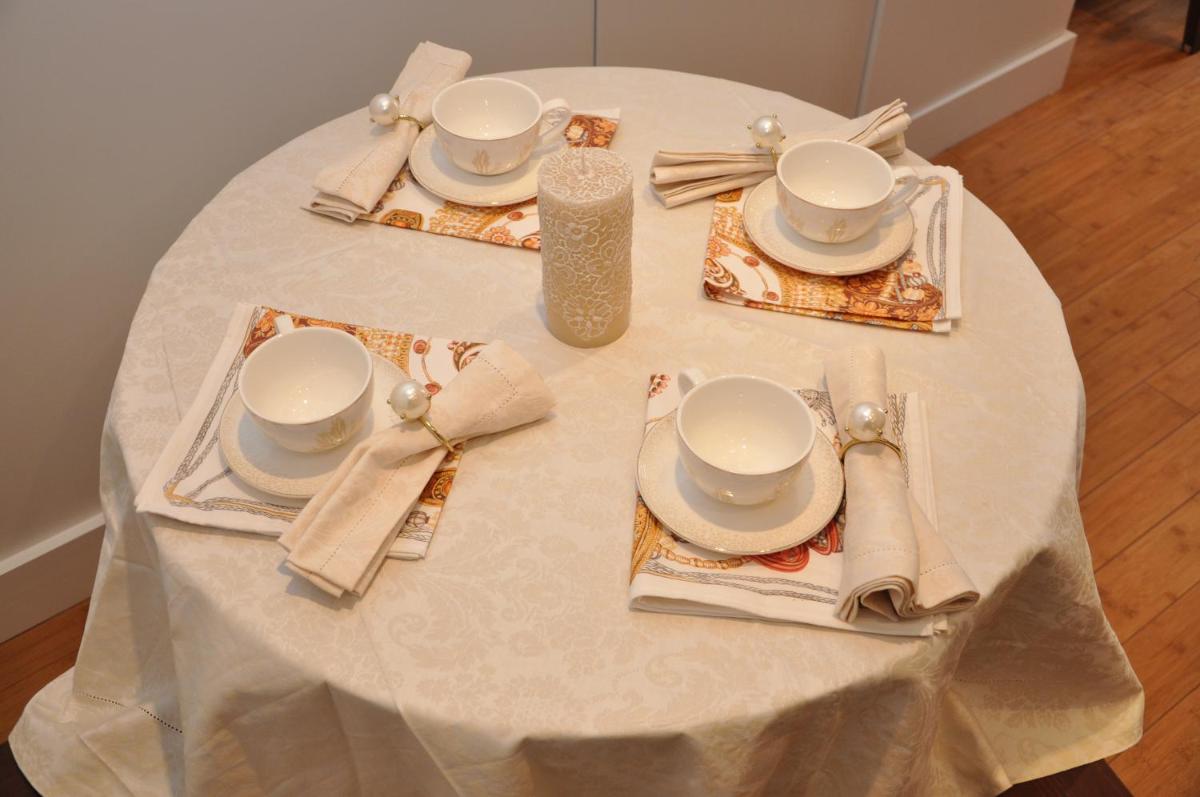 Champs Elysees Executive Apartment