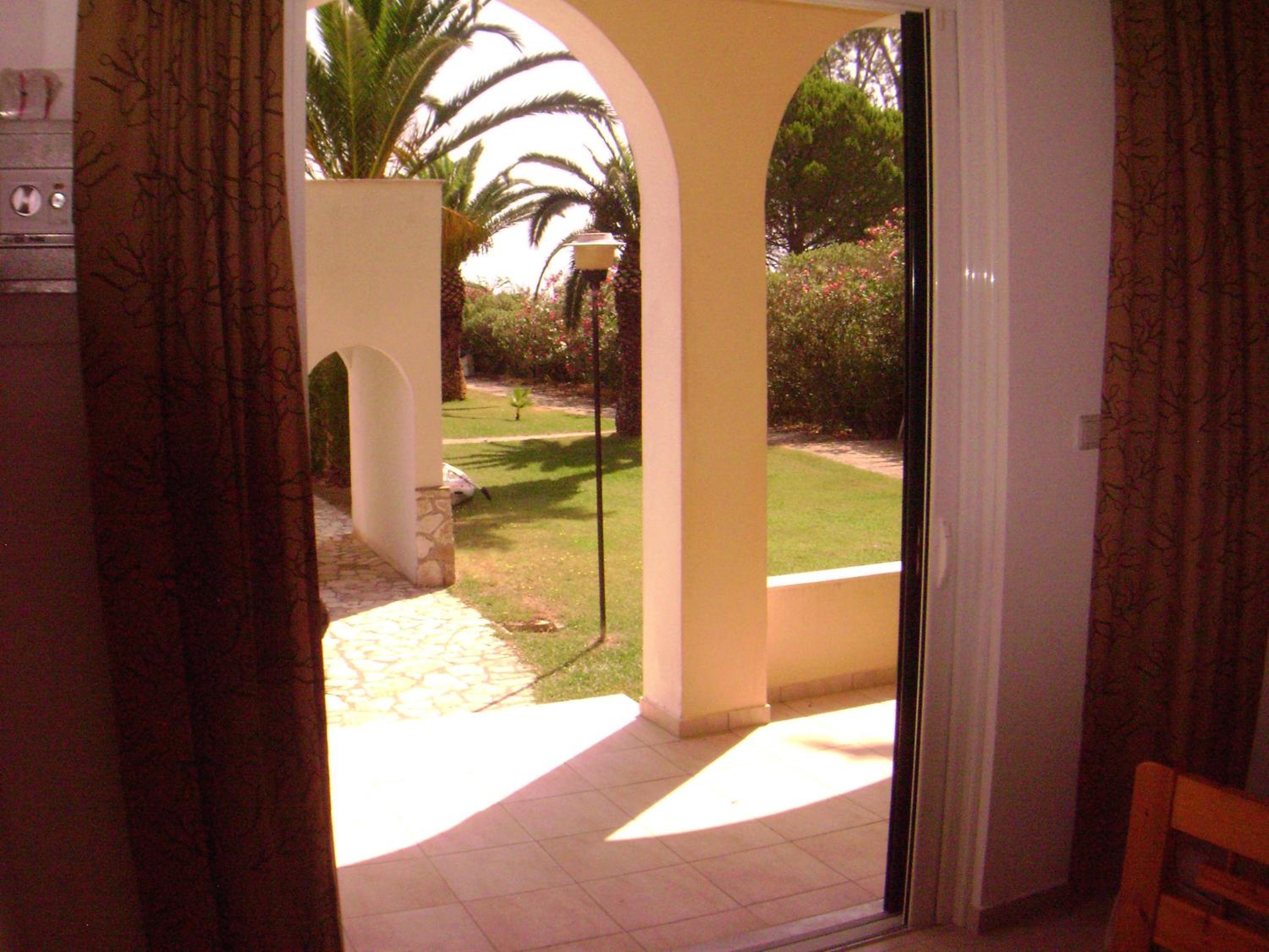 Photo 40