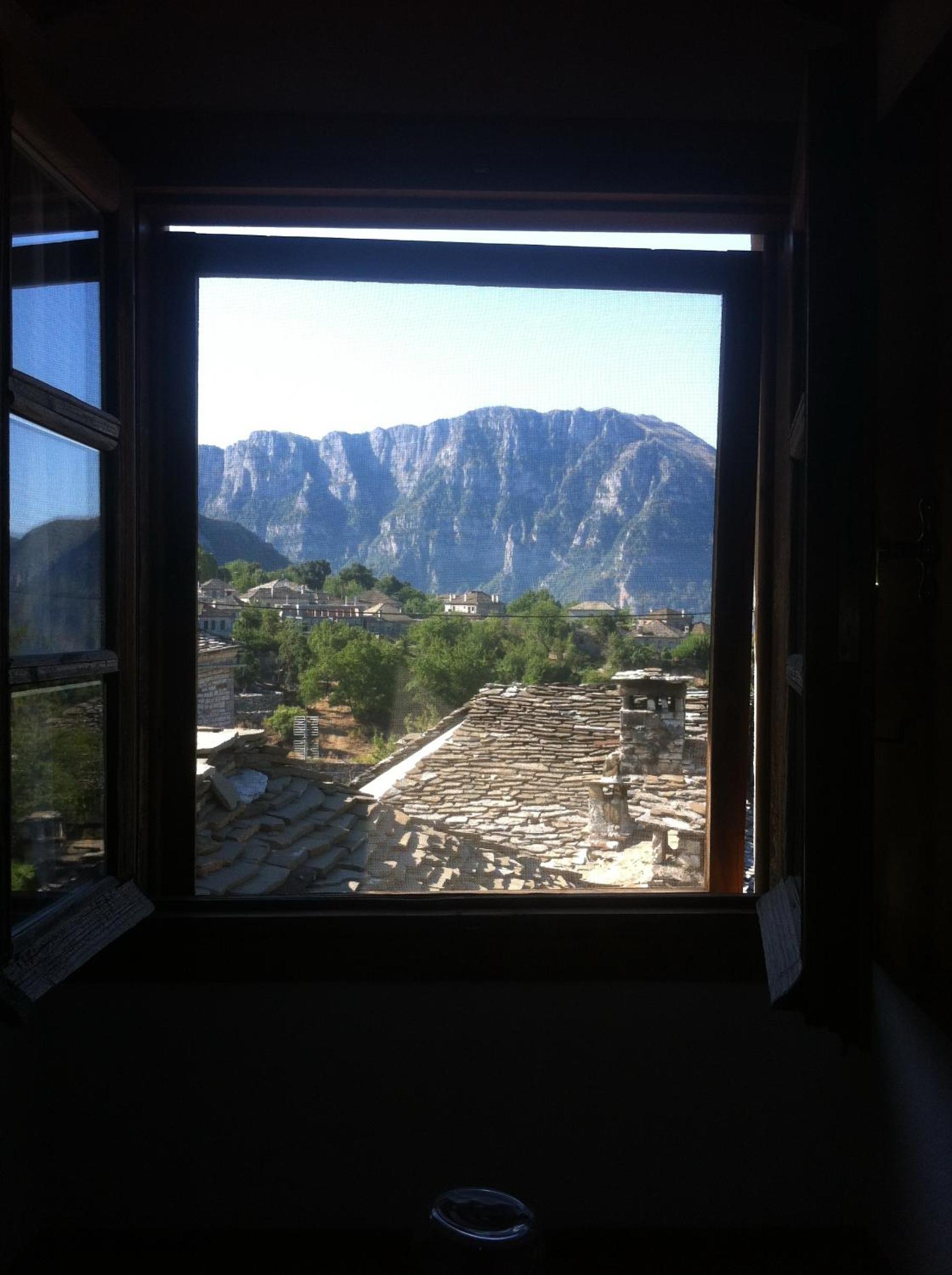 Photo 34