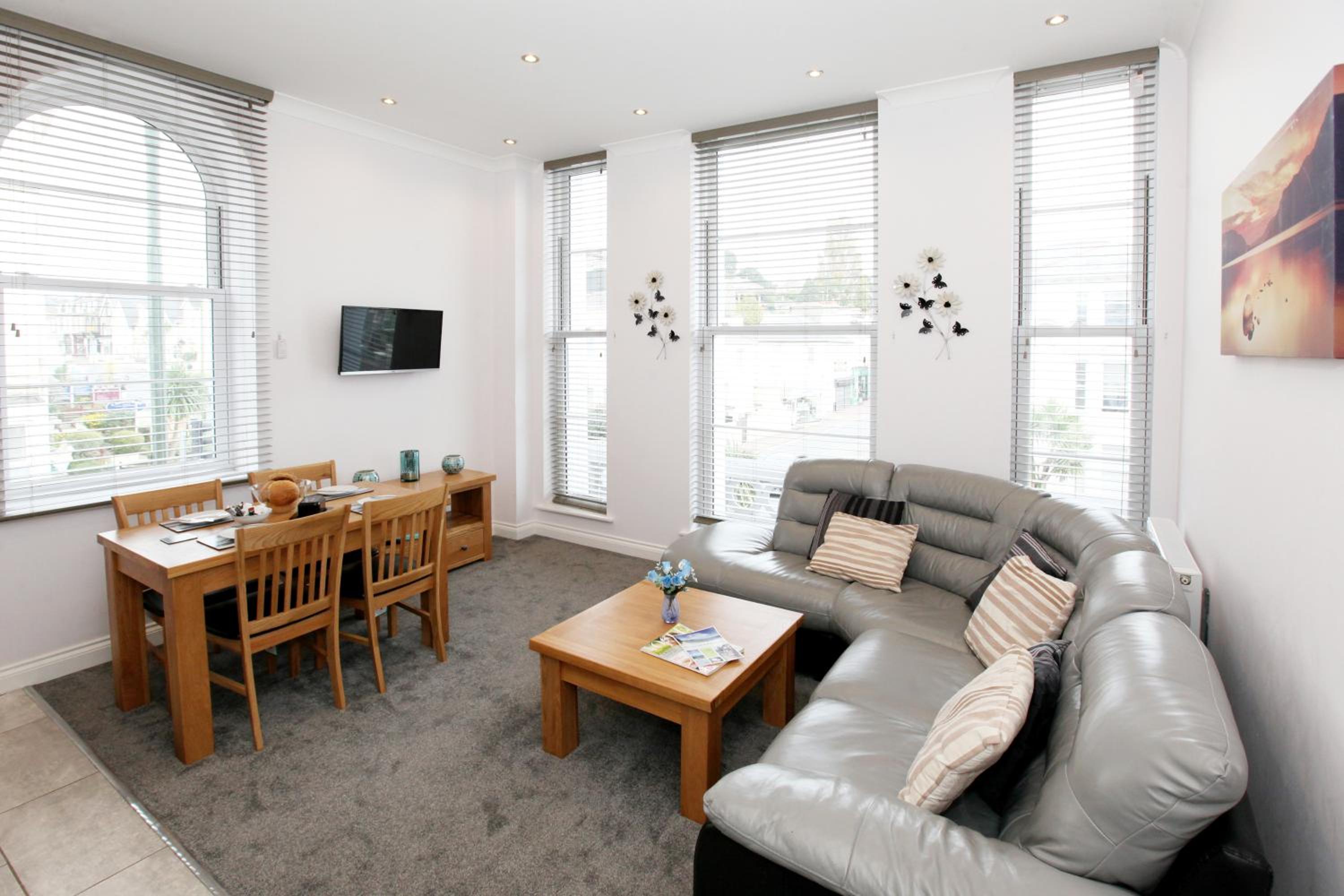 Austens Apartments