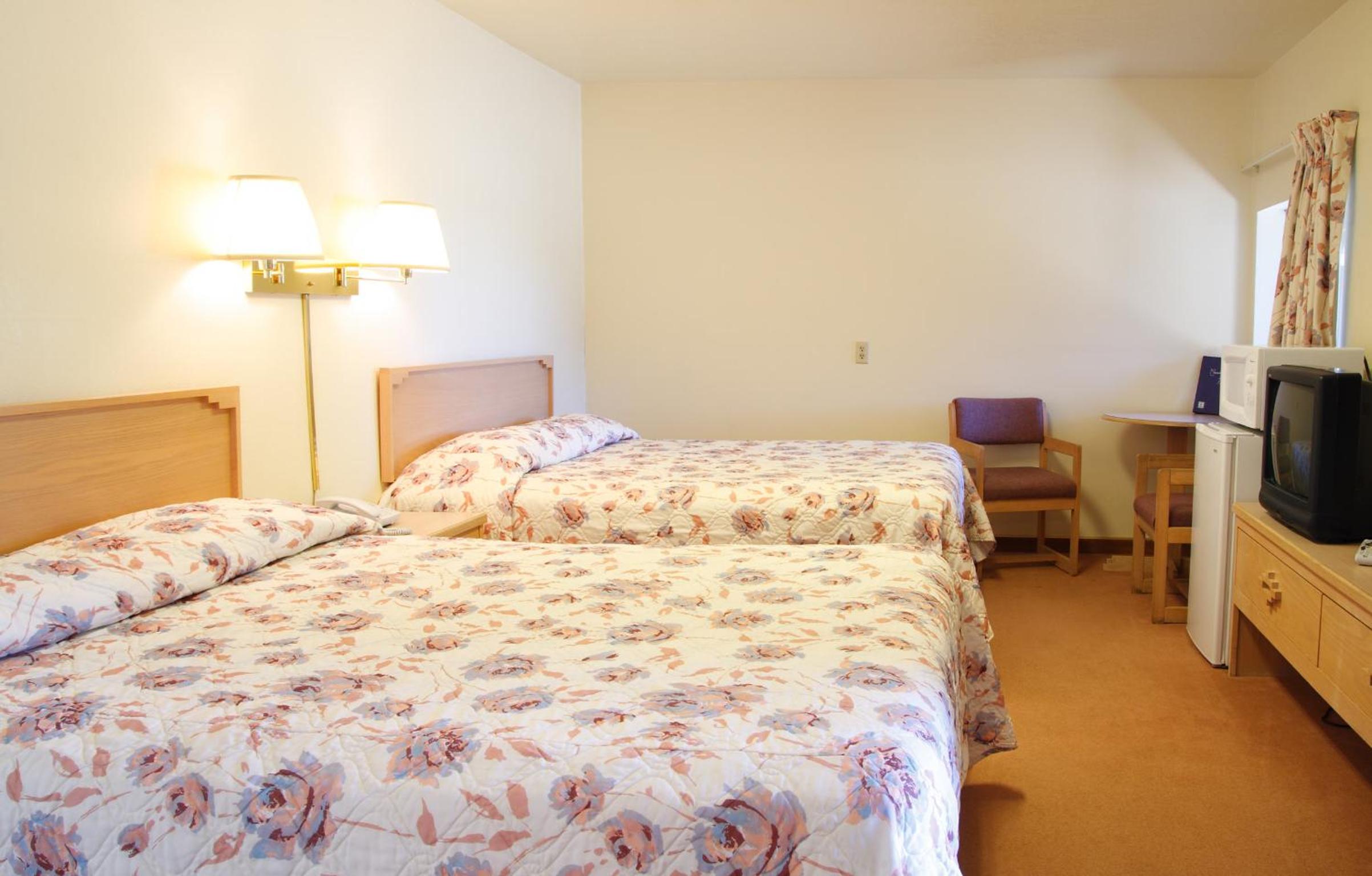 Dove Creek Inn view 2